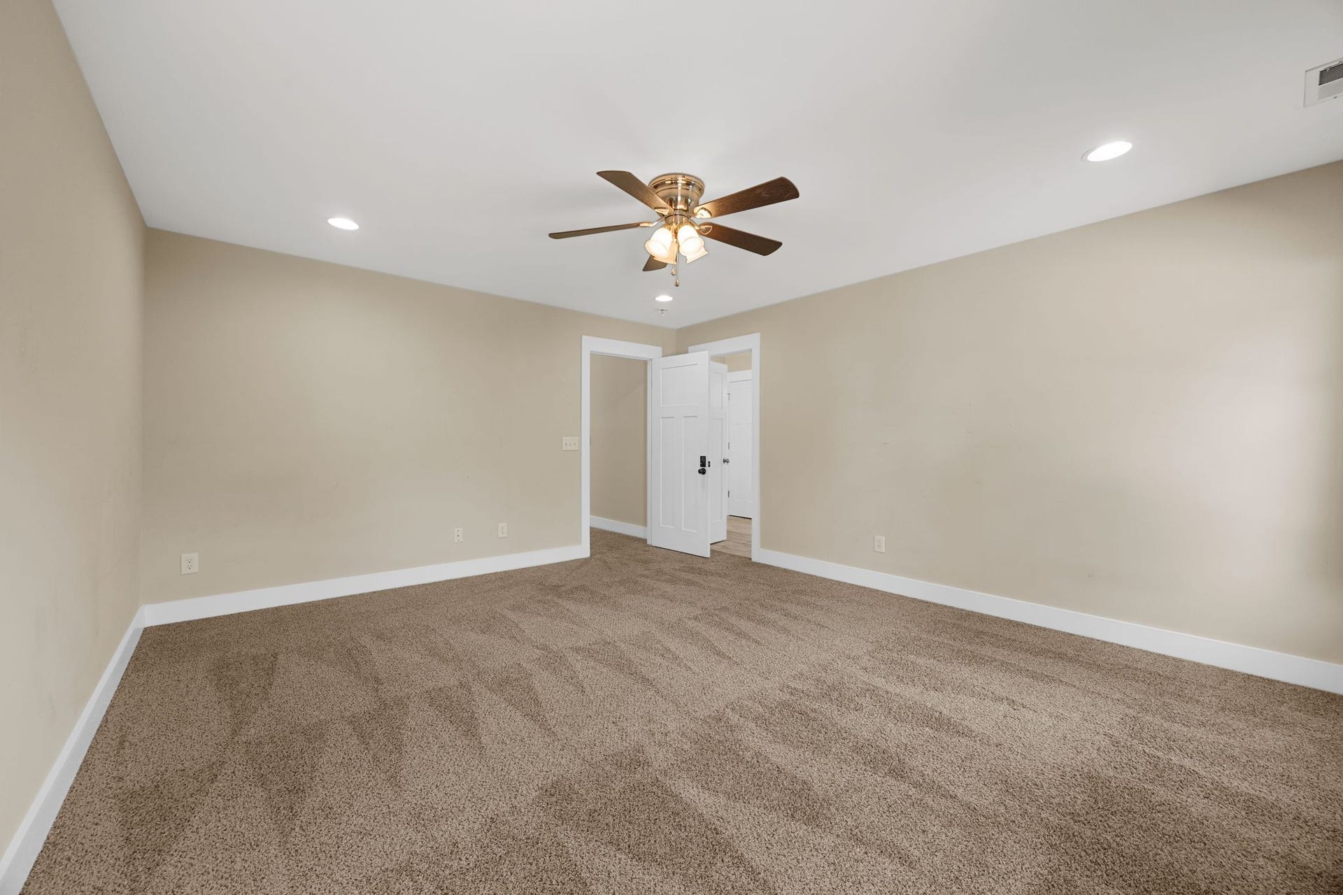 1715 21st Ave N, Nashville, TN 37208 1715 21st Ave N, Nashville, TN 37208