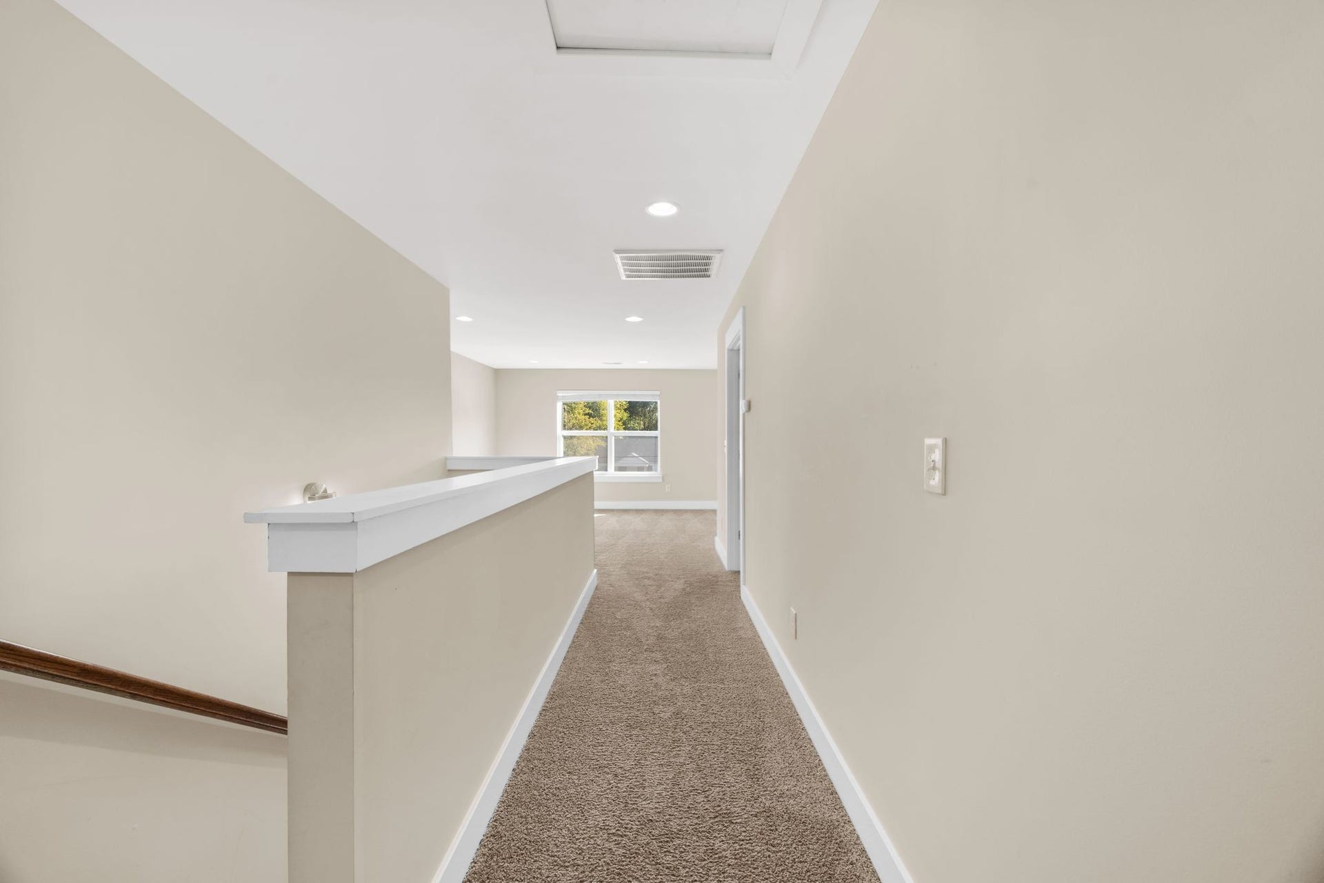 1715 21st Ave N, Nashville, TN 37208 1715 21st Ave N, Nashville, TN 37208