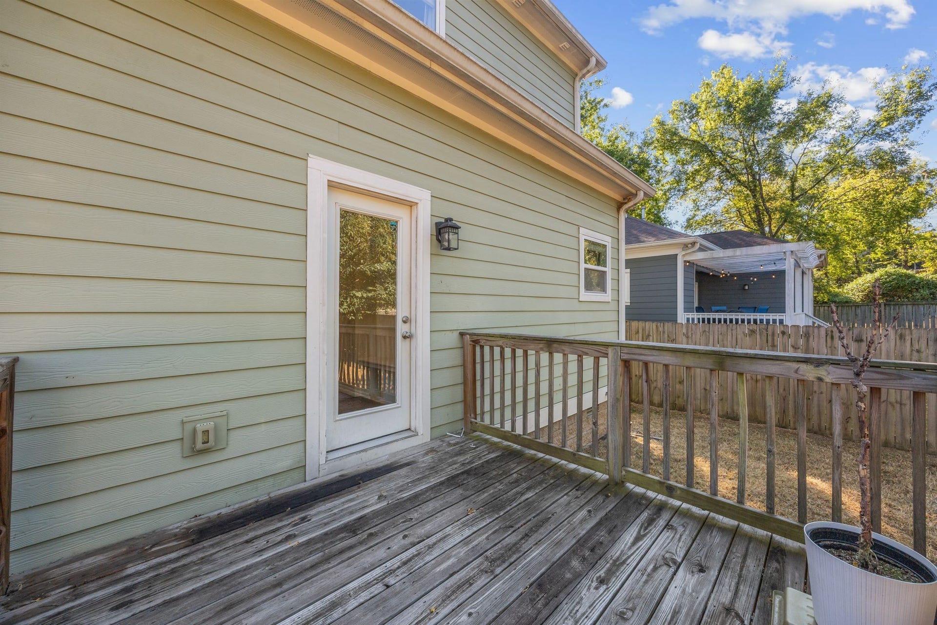 1715 21st Ave N, Nashville, TN 37208 1715 21st Ave N, Nashville, TN 37208