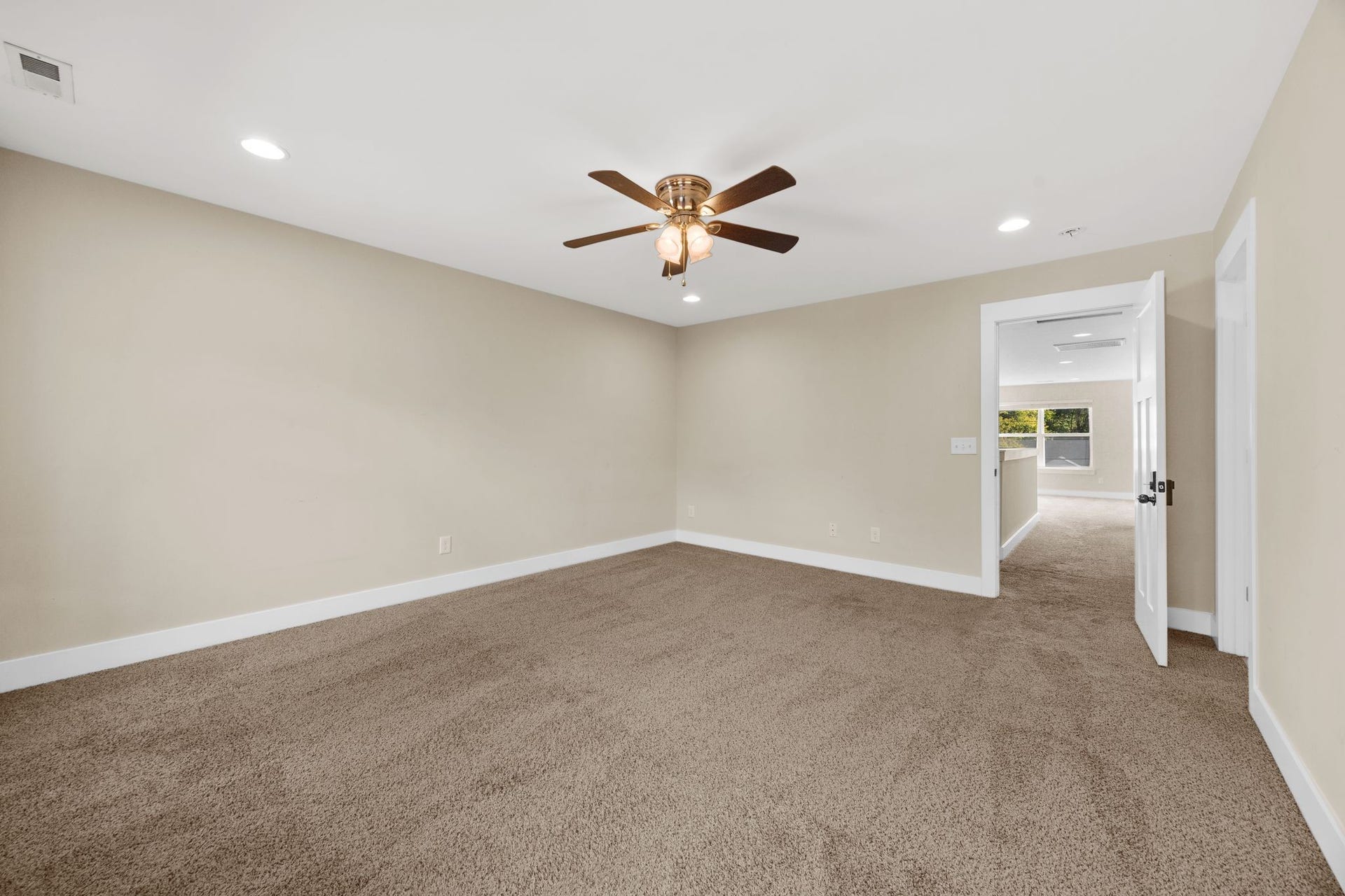 1715 21st Ave N, Nashville, TN 37208 1715 21st Ave N, Nashville, TN 37208