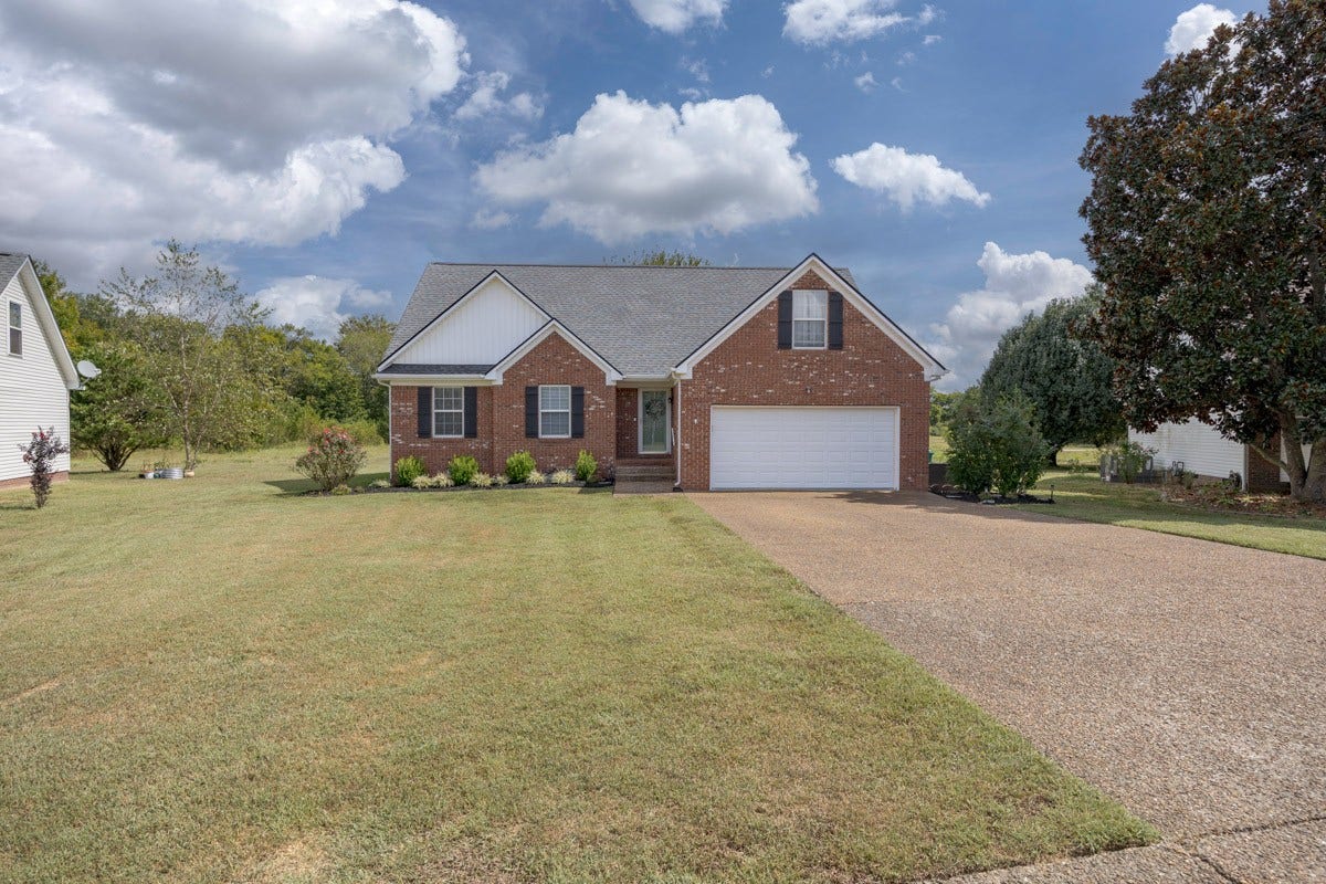 2623 Danbury Cir, Spring Hill, TN 37174 2623 Danbury Cir, Spring Hill, TN 37174