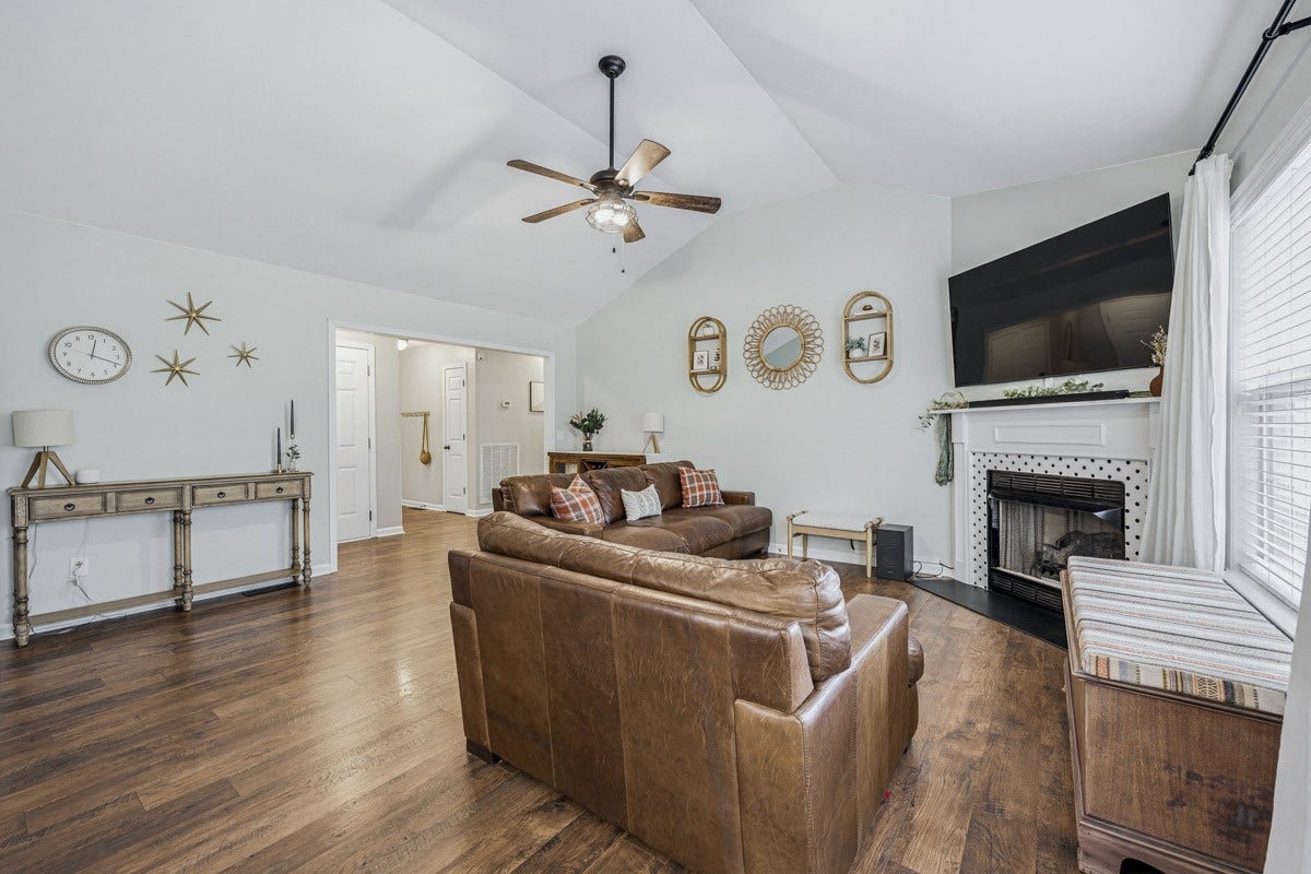 2623 Danbury Cir, Spring Hill, TN 37174 2623 Danbury Cir, Spring Hill, TN 37174