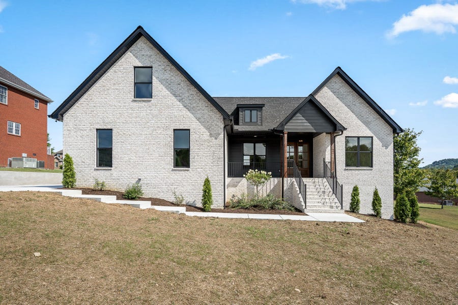 Property photo for 135 Pin Oak Dr, Woodbury, TN