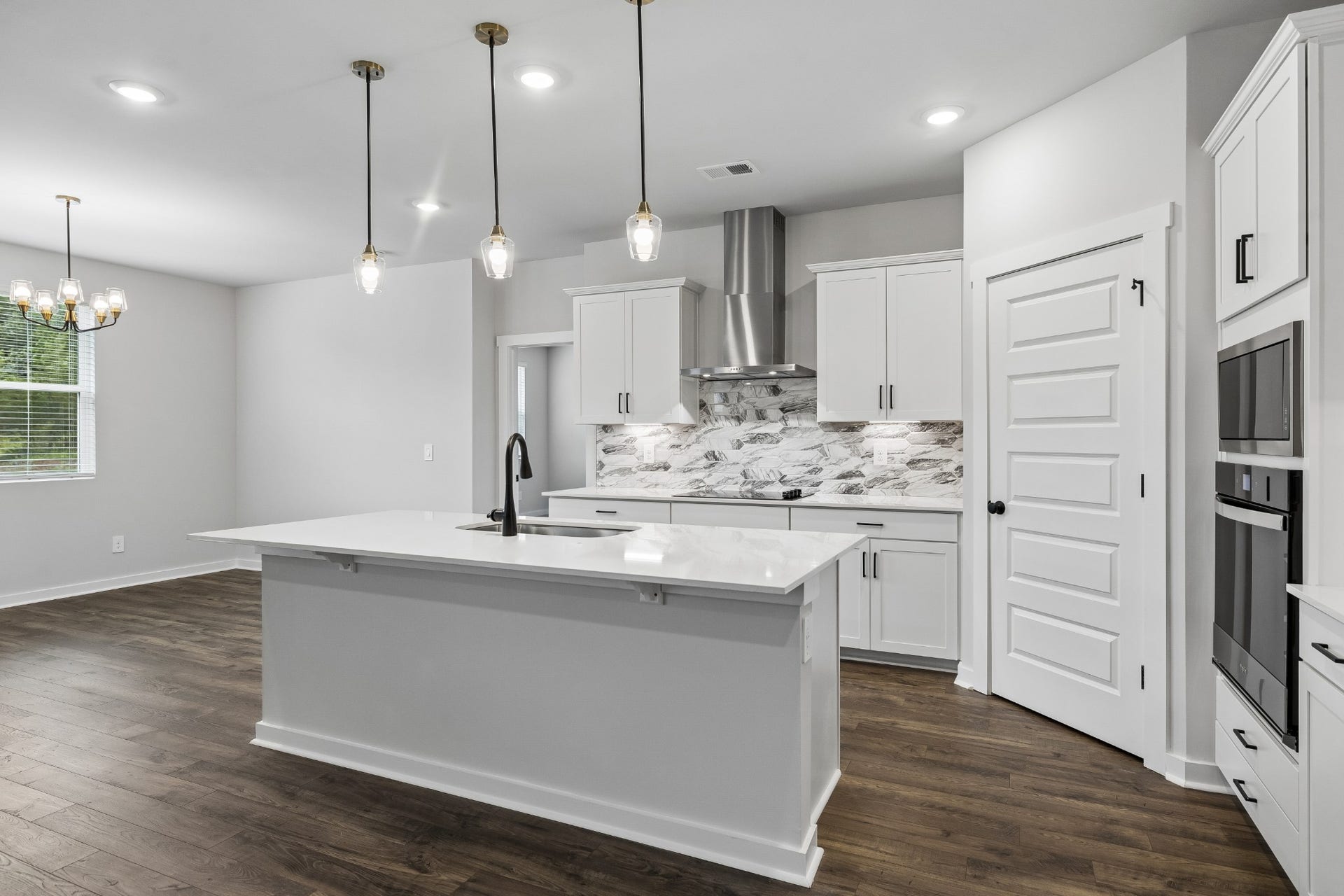 4341 Scarlet Court, Columbia, TN 38401 4341 Scarlet Court, Columbia, TN 38401