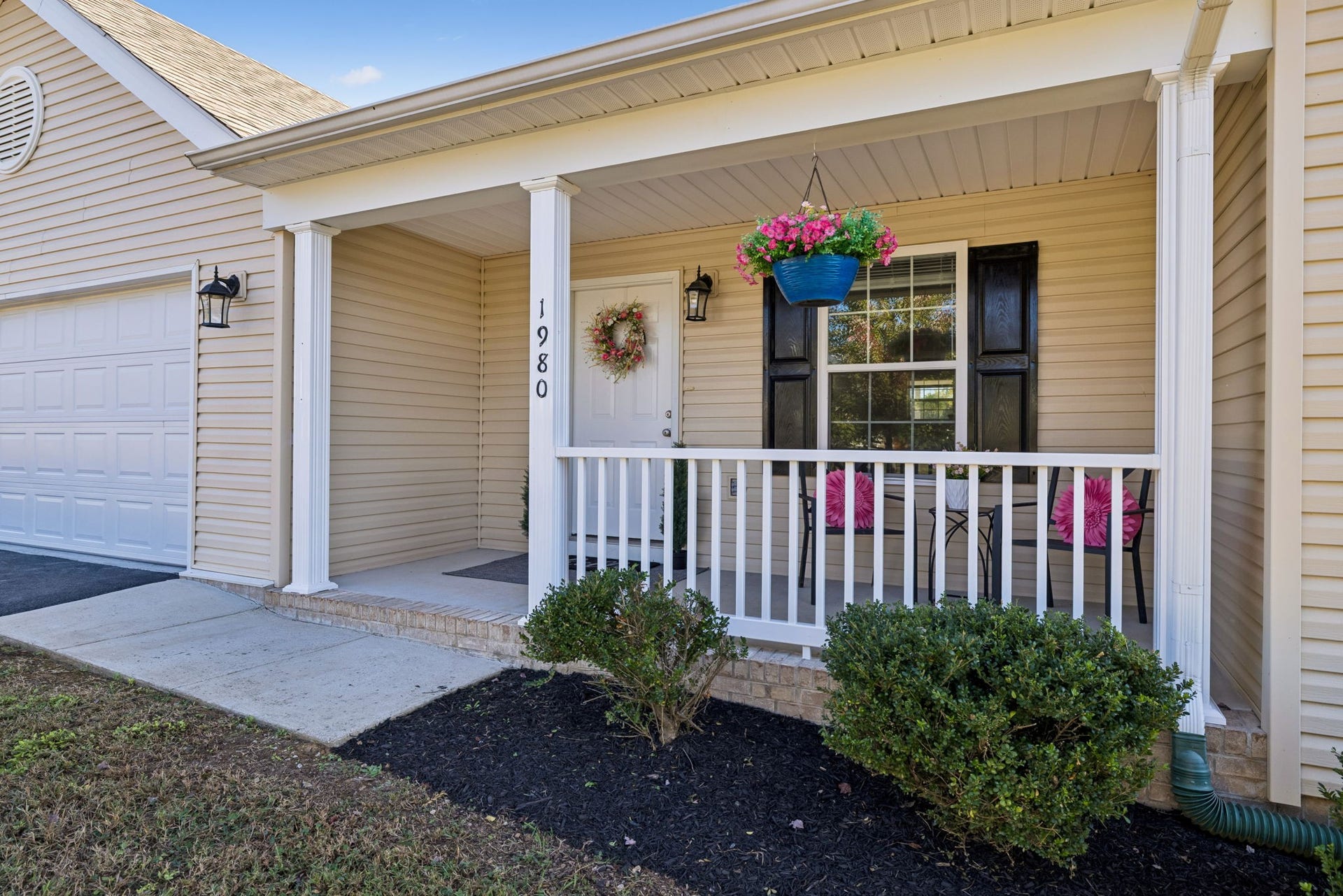 1980 Spears Ln, Columbia, TN 38401