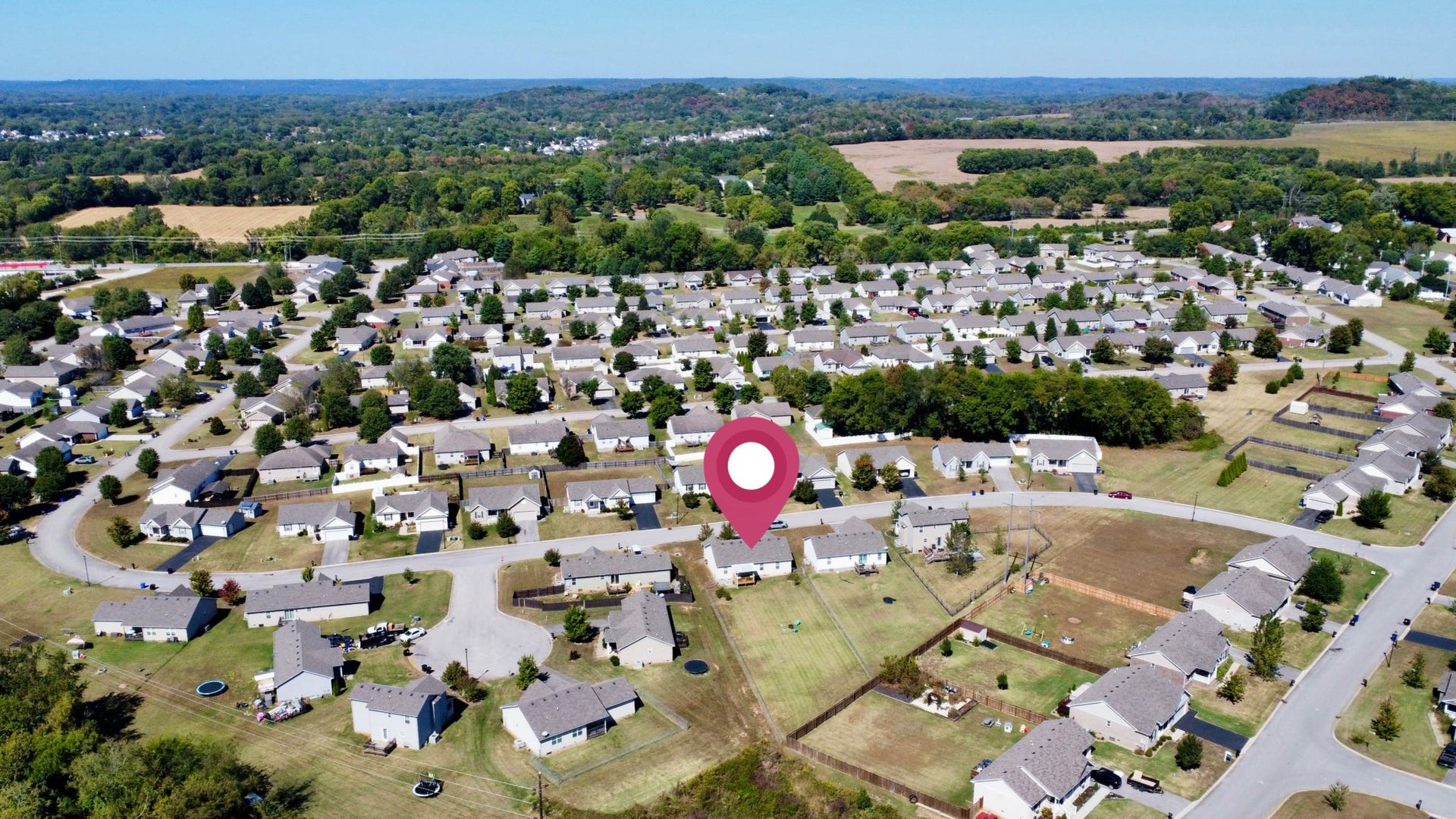 1980 Spears Ln, Columbia, TN 38401