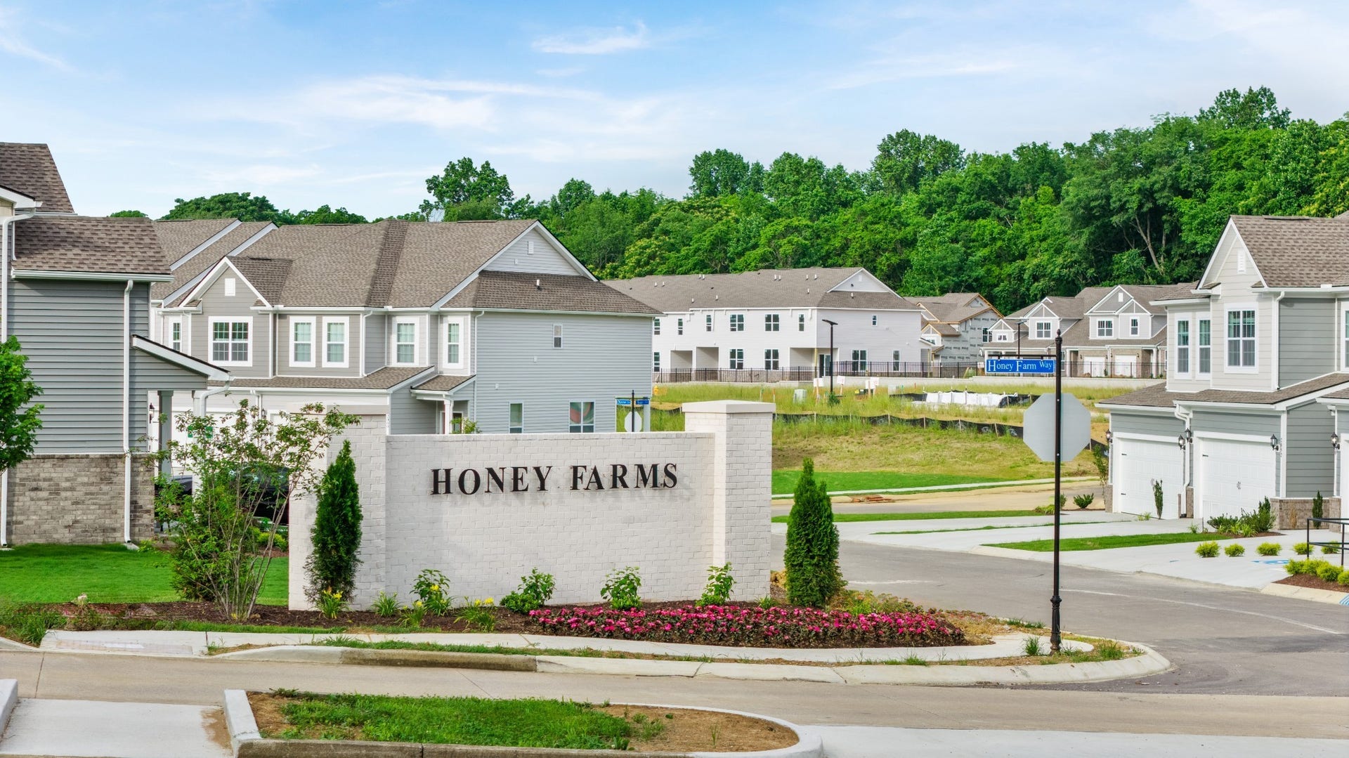 1755 Manuka Lane, Columbia, TN 38401 1755 Manuka Lane, Columbia, TN 38401