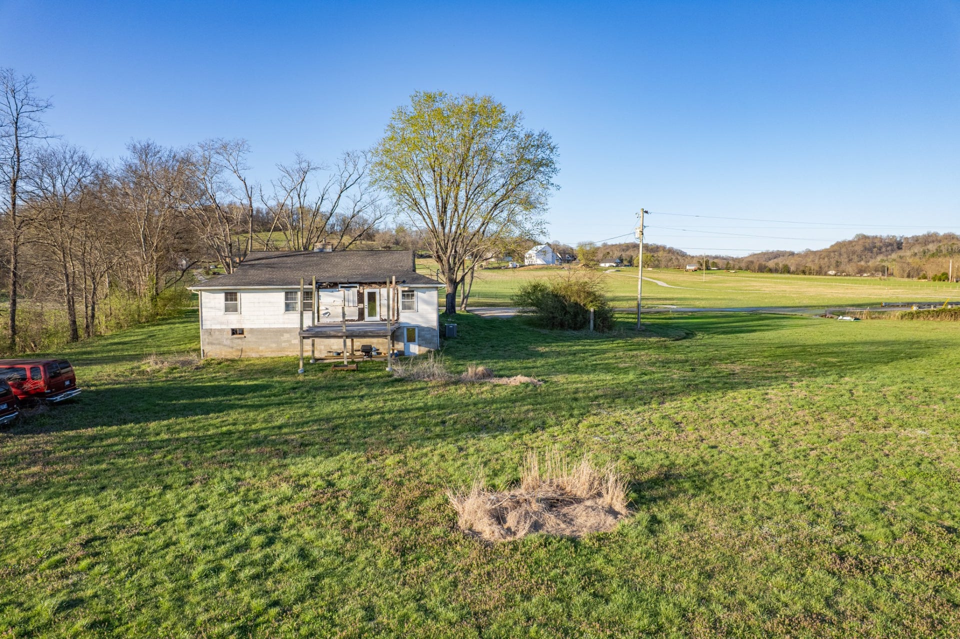 1793 Theta Pike, Columbia, TN 38401 1793 Theta Pike, Columbia, TN 38401