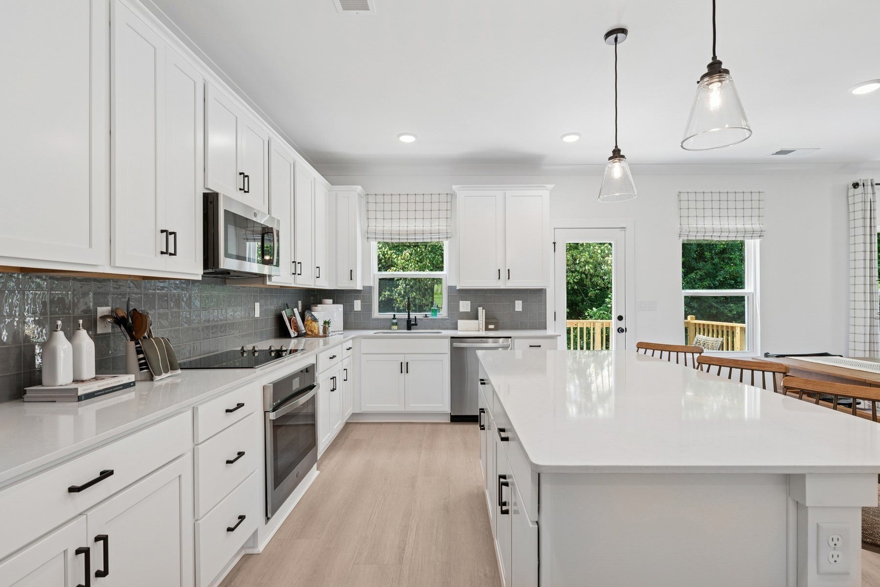 3145 Rolling Brook Dr, Columbia, TN 38401 Photo is for representational purposes only.