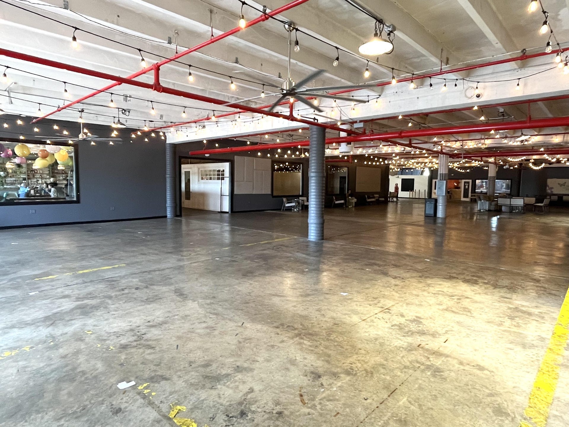 101 N James M Campbell Blvd, Columbia, TN 38401 The Factory at Columbia - Common Area