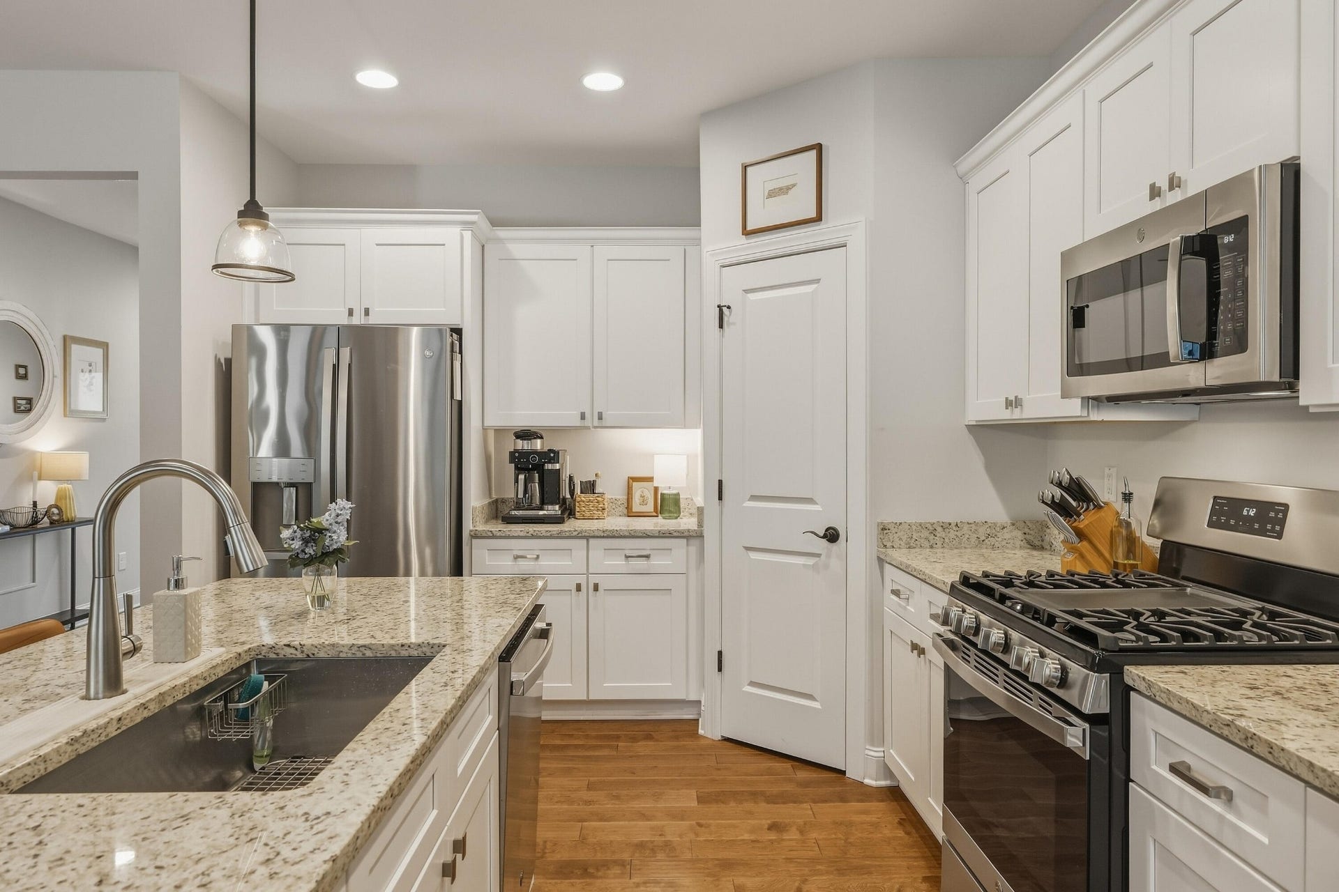 1087 Omaha Circle, Hixson, TN 37343 1087 Omaha Circle, Hixson, TN 37343