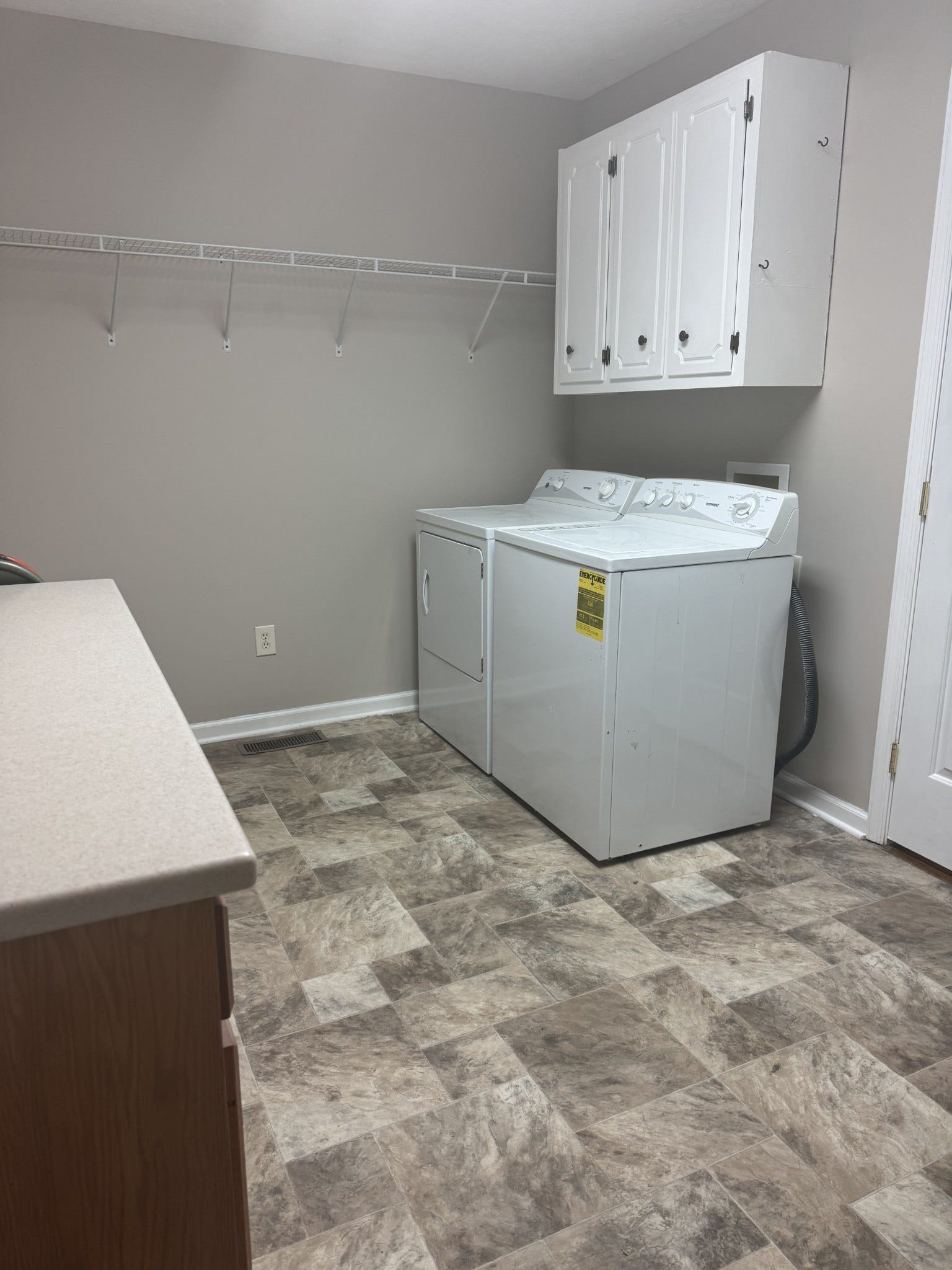 1629 Edgewood Dr, Lebanon, TN 37087 1629 Edgewood Dr, Lebanon, TN 37087