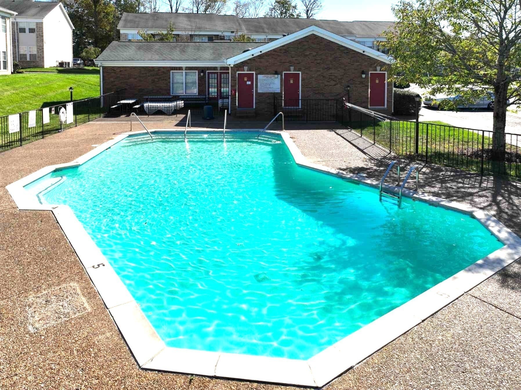 910 Churchill Xing, Madison, TN 37115