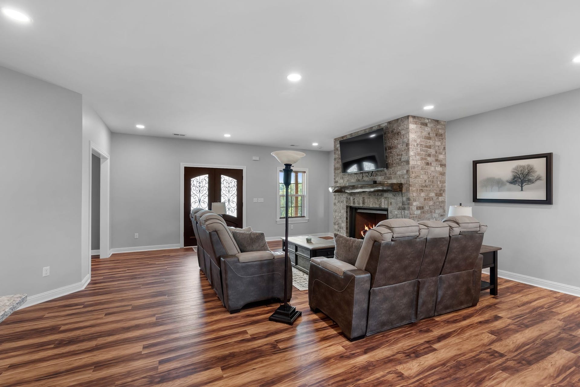 986 E Pin Hook Rd, Sparta, TN 38583 986 E Pin Hook Rd, Sparta, TN 38583