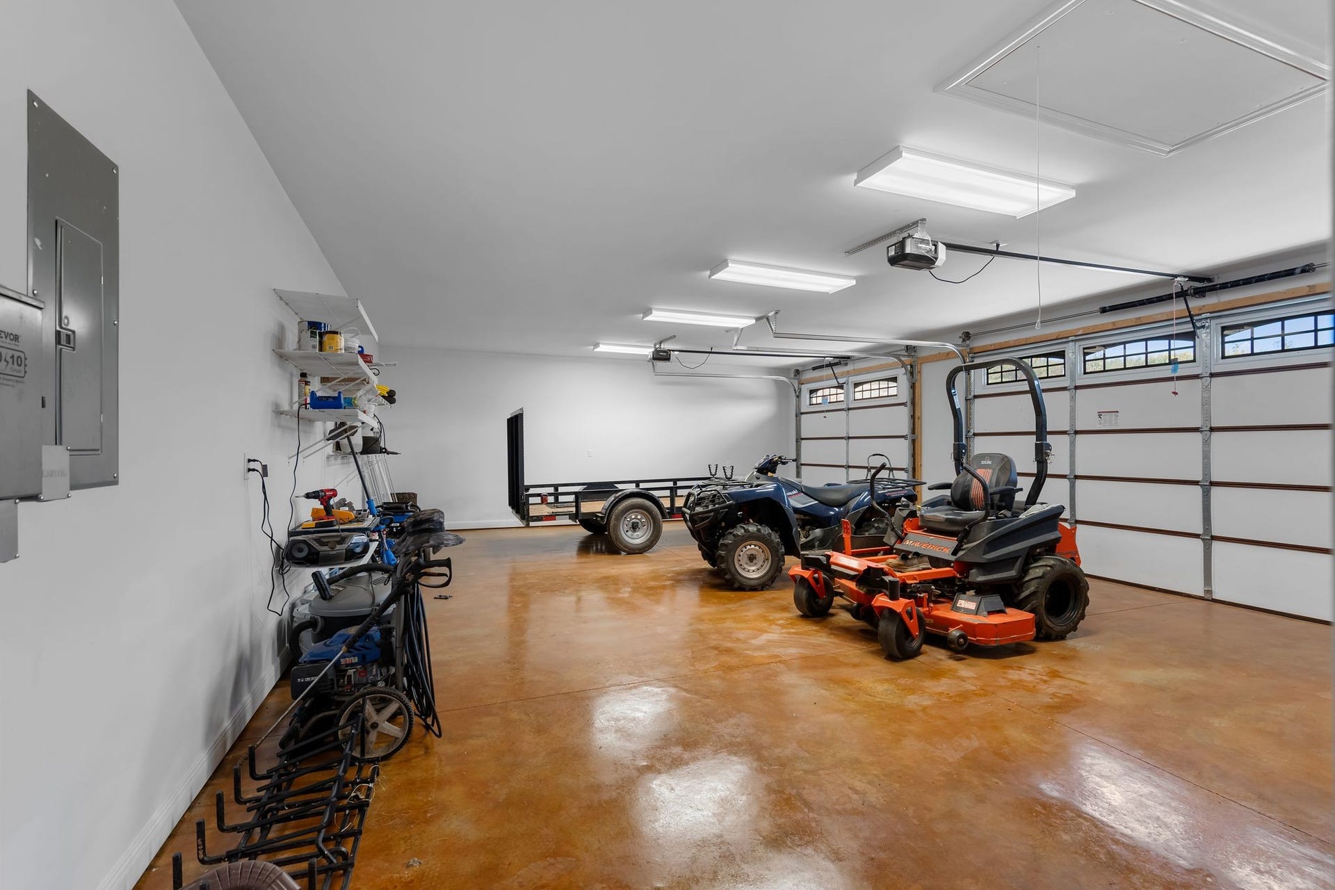 986 E Pin Hook Rd, Sparta, TN 38583 986 E Pin Hook Rd, Sparta, TN 38583
