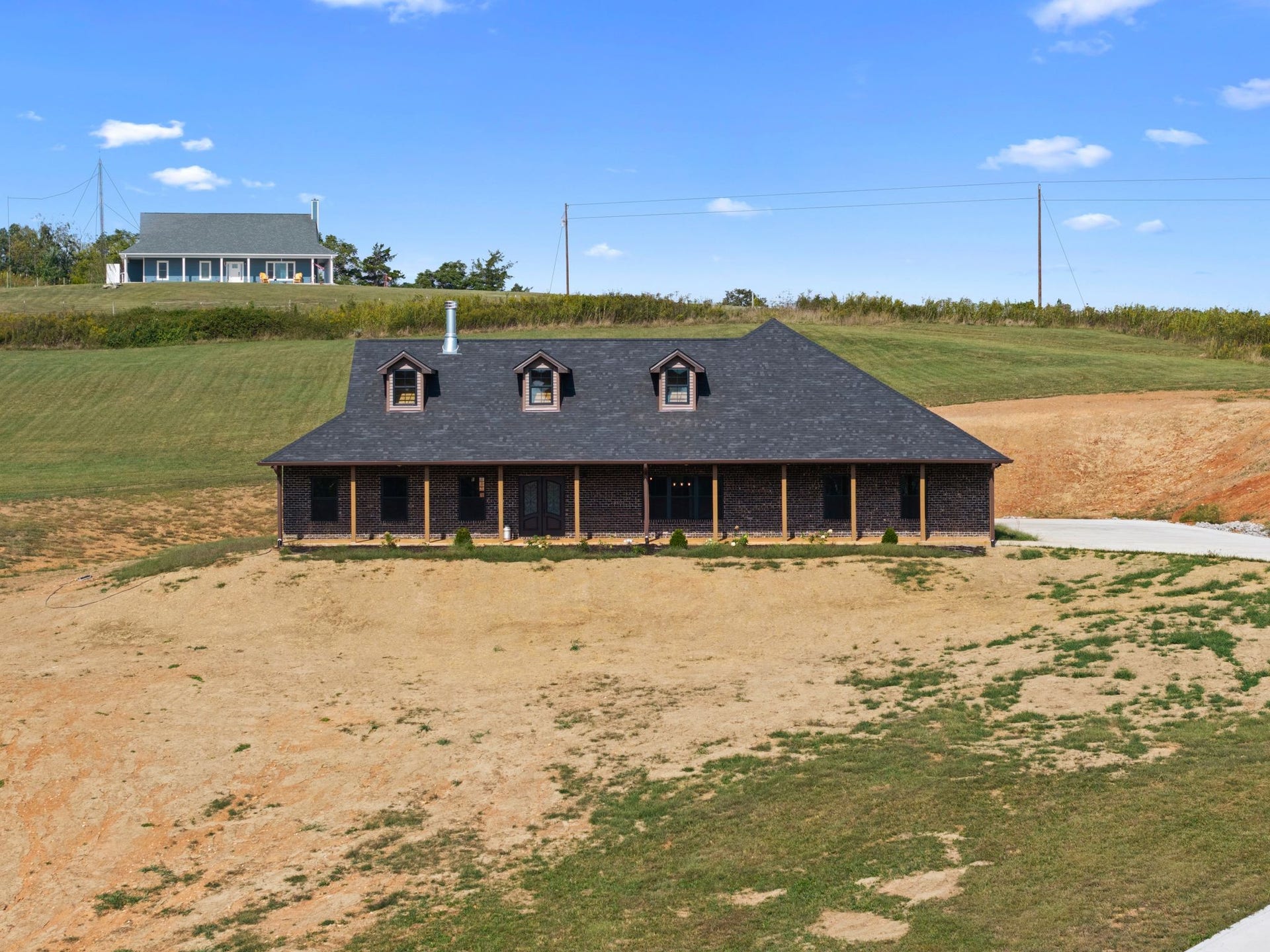 986 E Pin Hook Rd, Sparta, TN 38583 986 E Pin Hook Rd, Sparta, TN 38583
