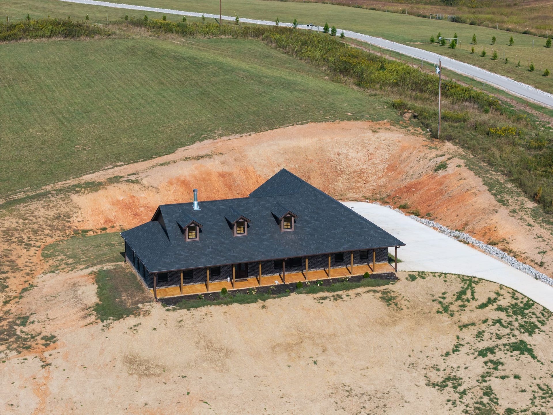 986 E Pin Hook Rd, Sparta, TN 38583 986 E Pin Hook Rd, Sparta, TN 38583