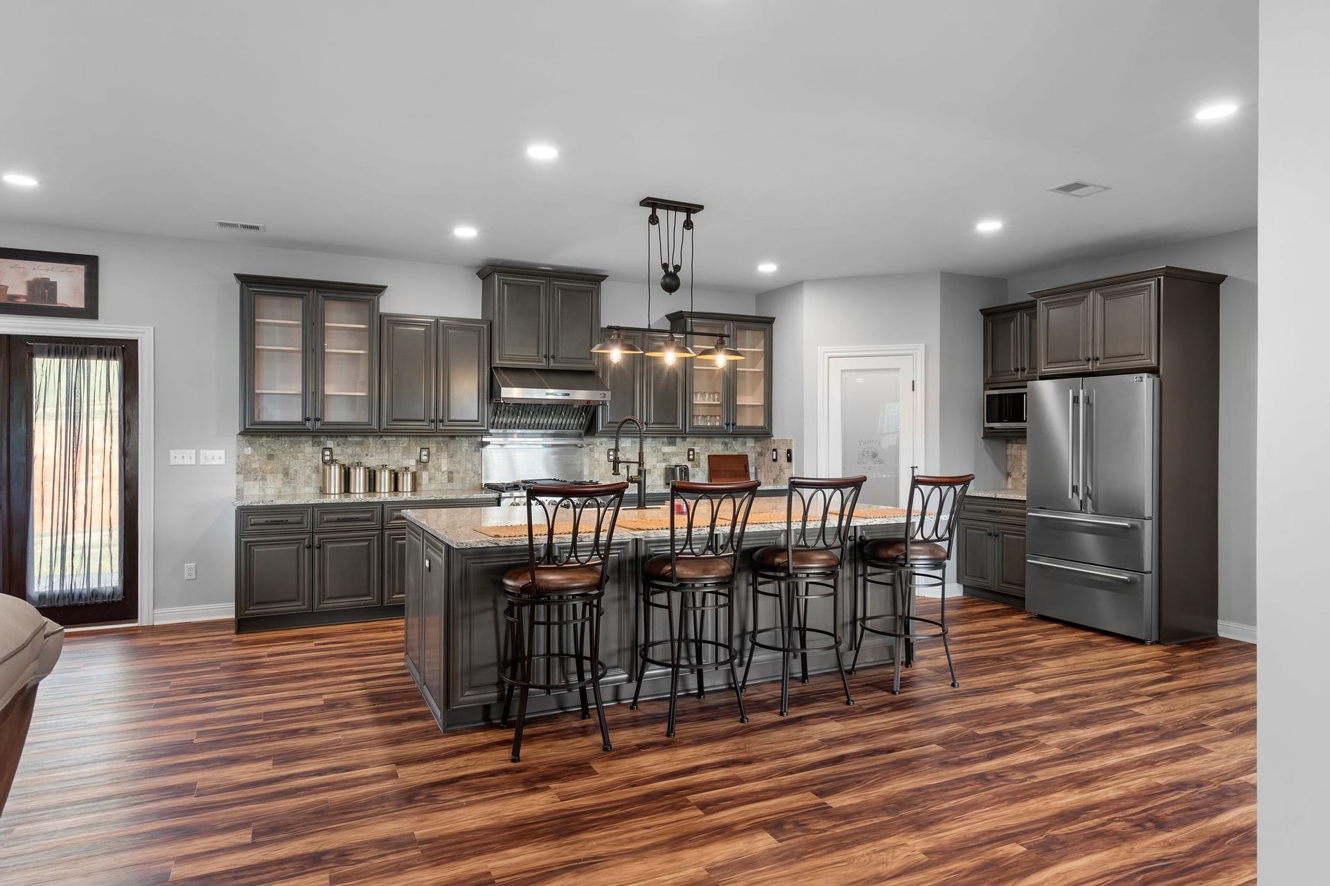 986 E Pin Hook Rd, Sparta, TN 38583 986 E Pin Hook Rd, Sparta, TN 38583
