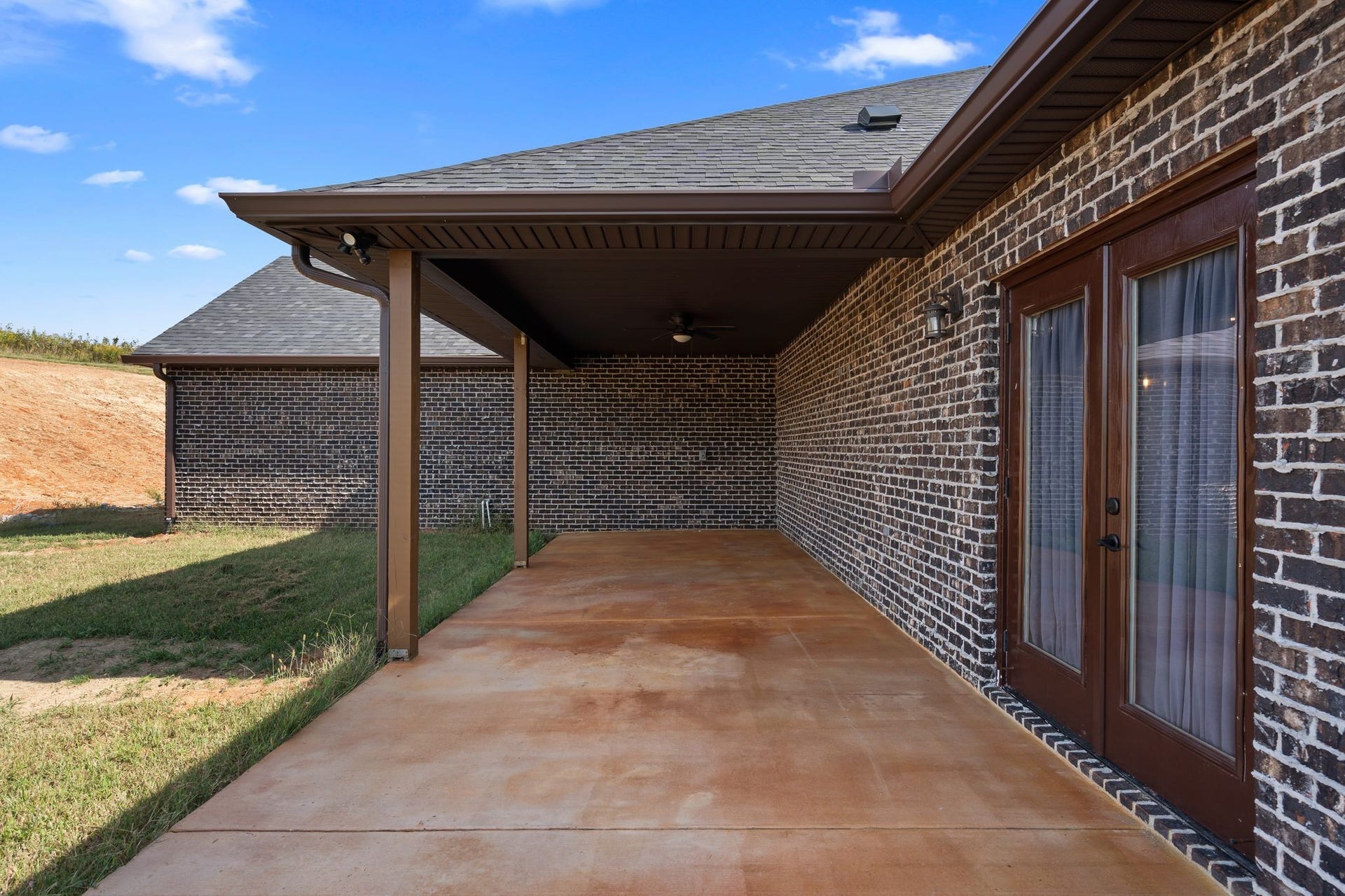 986 E Pin Hook Rd, Sparta, TN 38583 986 E Pin Hook Rd, Sparta, TN 38583