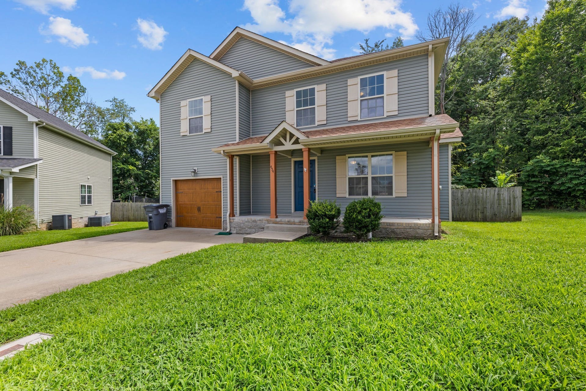 454 N Magnolia Dr, Clarksville, TN 37042 454 N Magnolia Dr, Clarksville, TN 37042