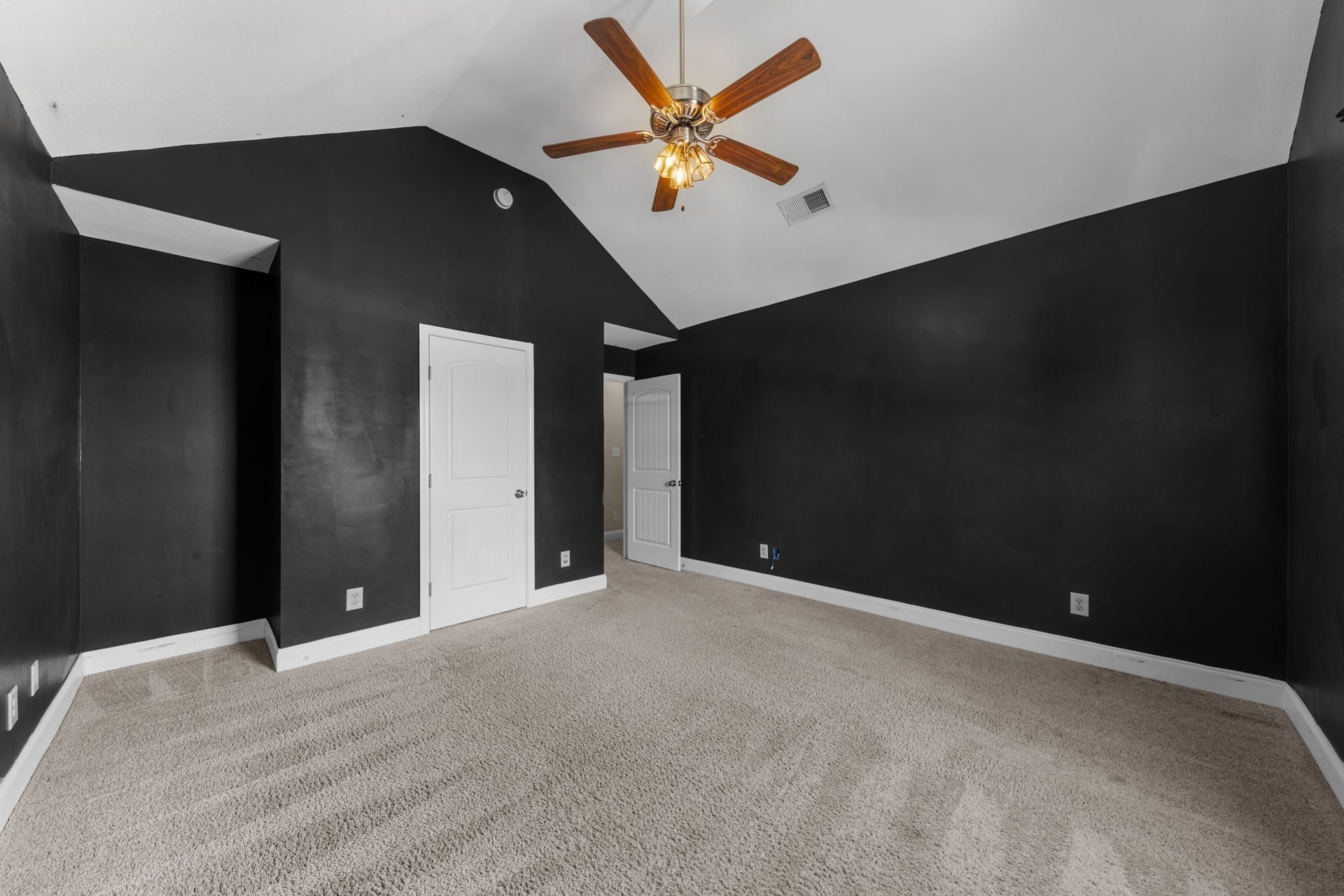 454 N Magnolia Dr, Clarksville, TN 37042 454 N Magnolia Dr, Clarksville, TN 37042