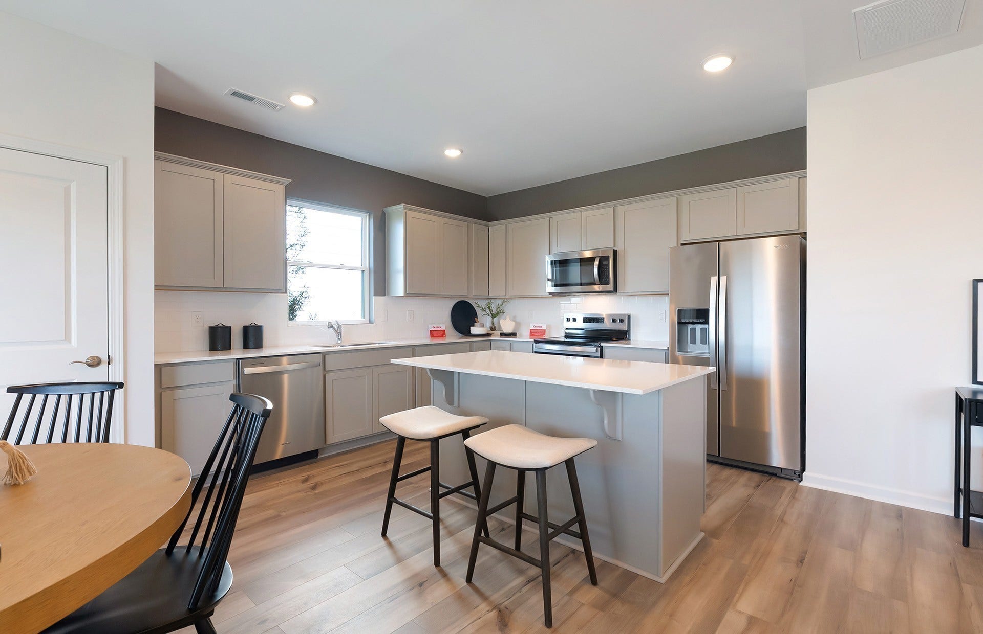 3281 Barrel Oak Pass, Columbia, TN 38401 Staged Oriole Model Home. Some selections may differ.