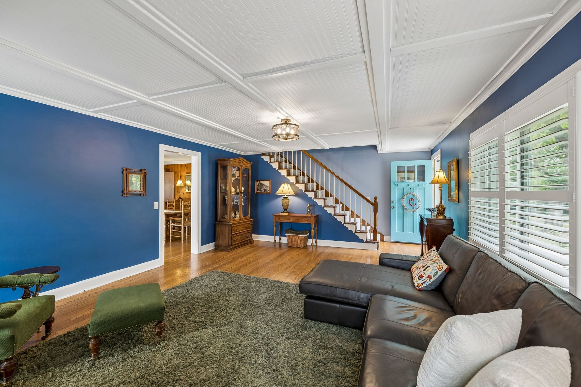 121 Park Cir, Columbia, TN 38401