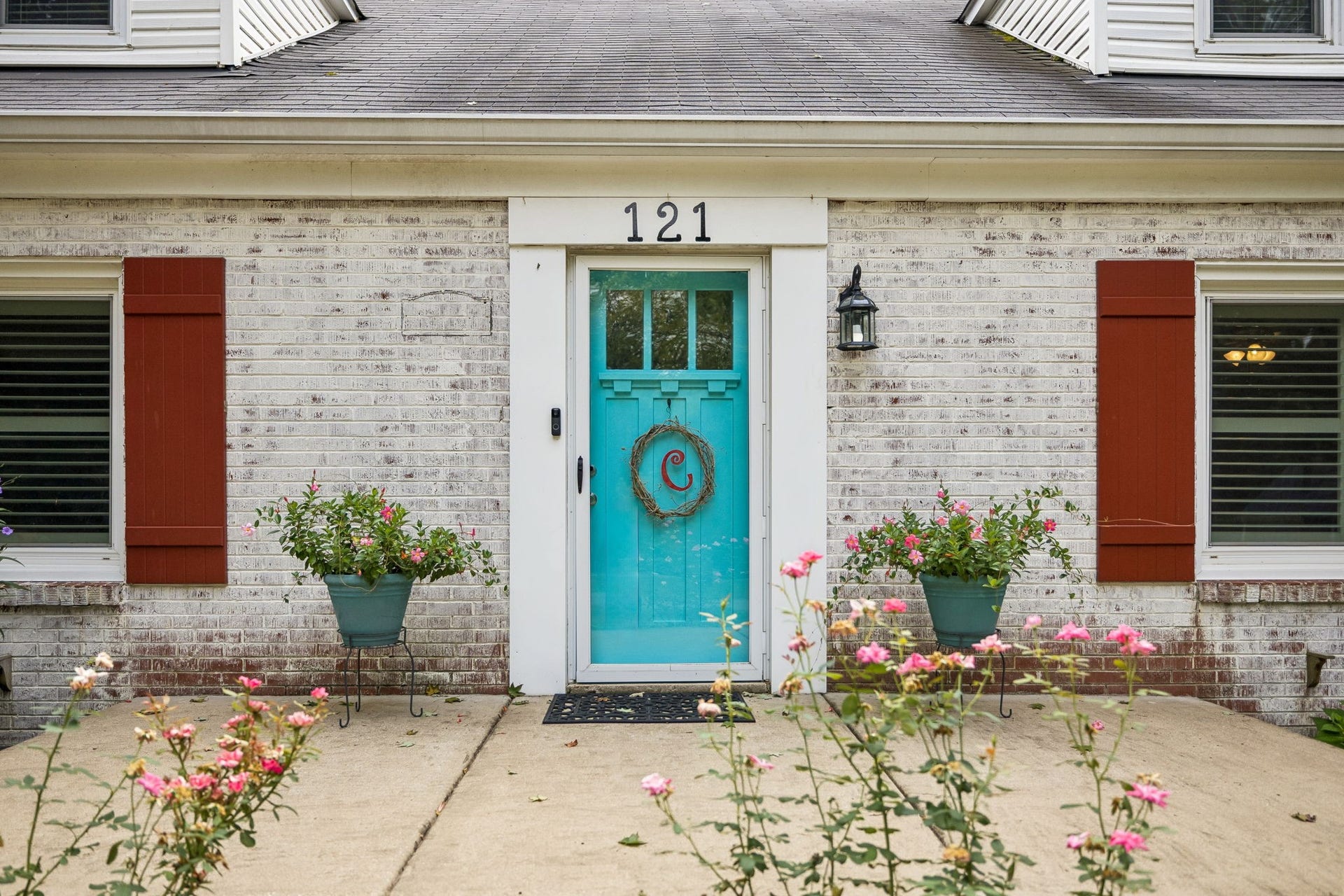 121 Park Cir, Columbia, TN 38401
