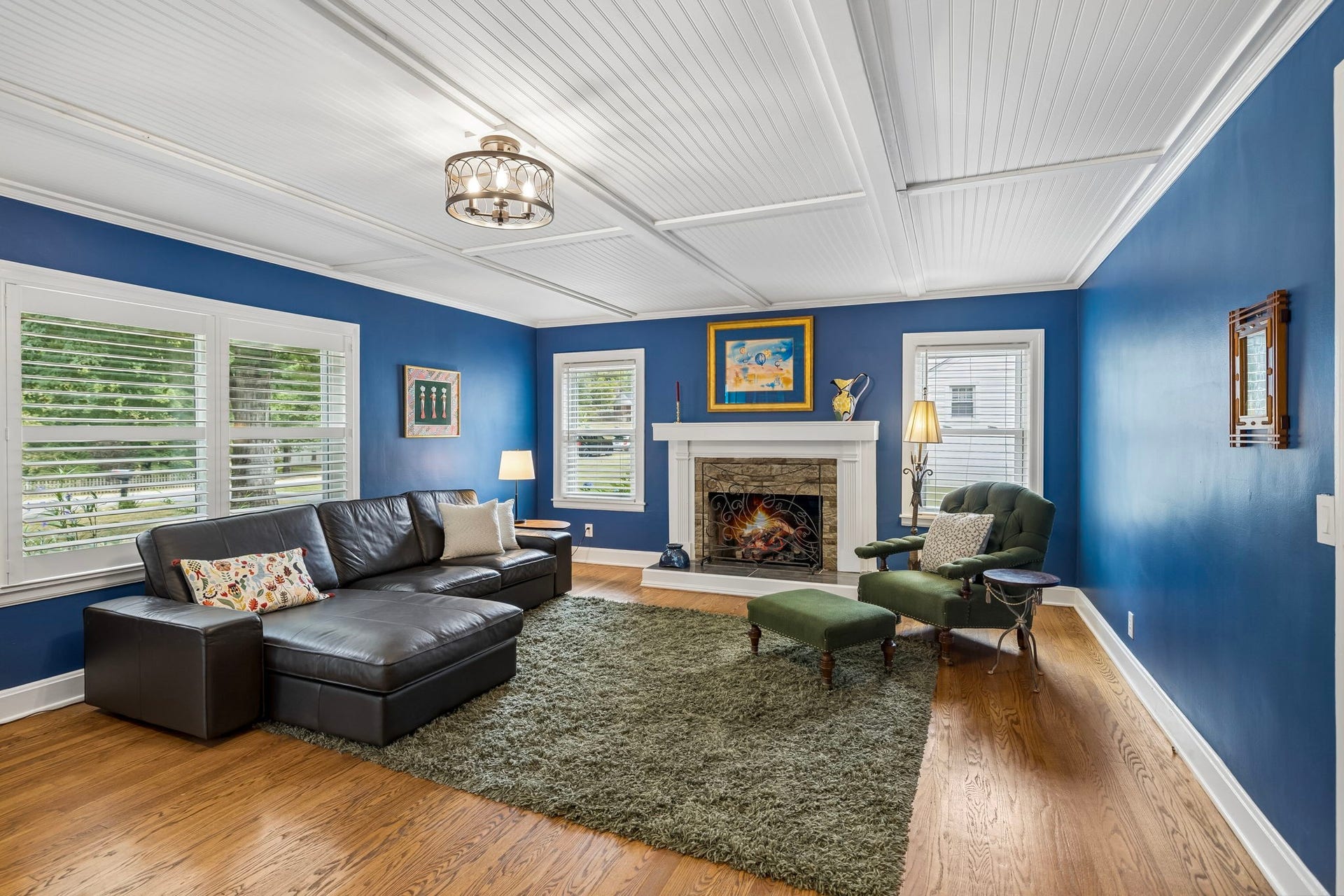 121 Park Cir, Columbia, TN 38401