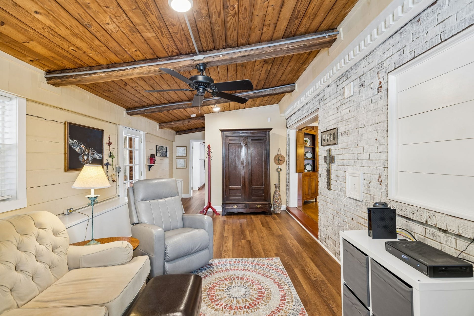 121 Park Cir, Columbia, TN 38401