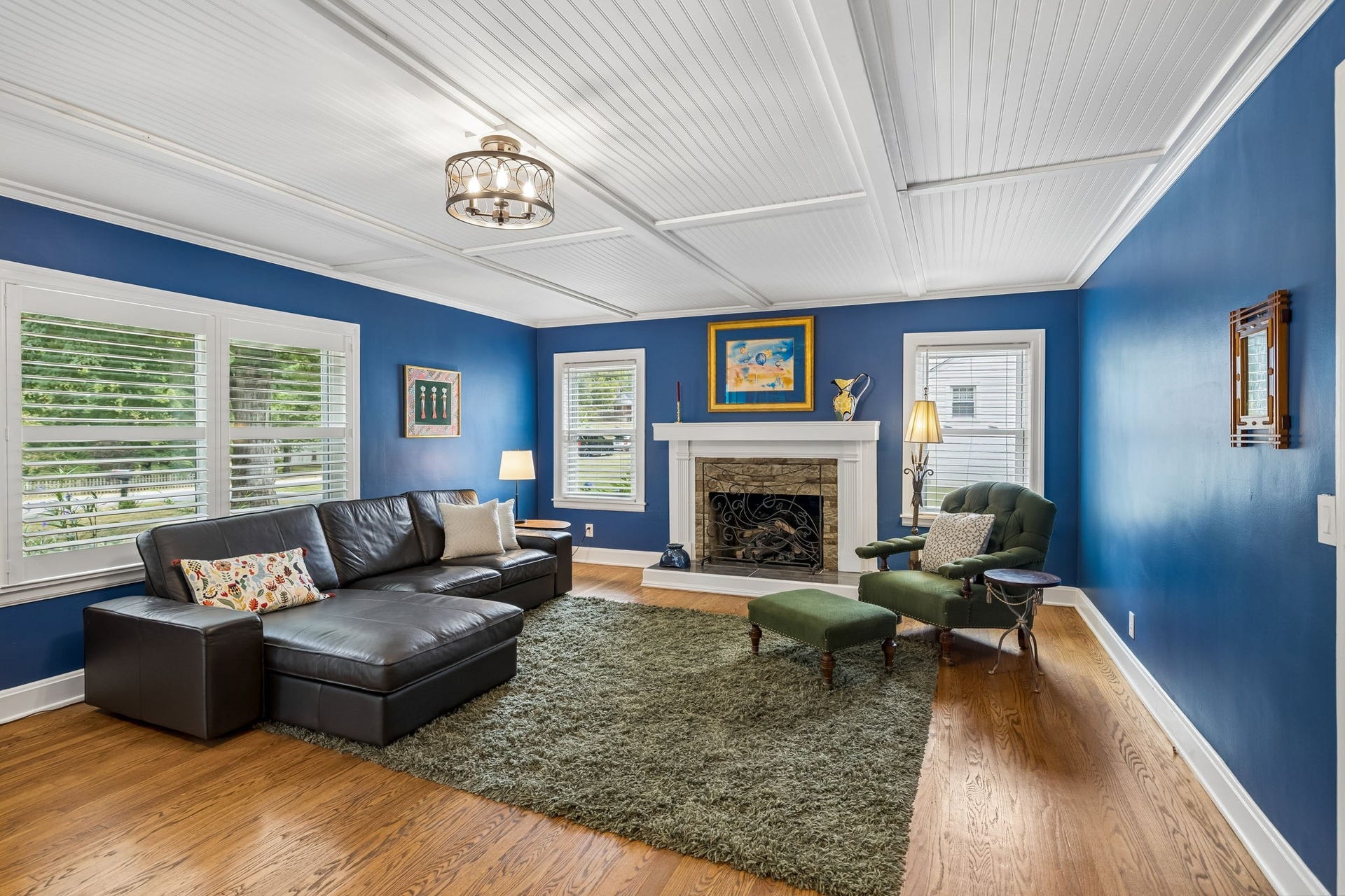 121 Park Cir, Columbia, TN 38401