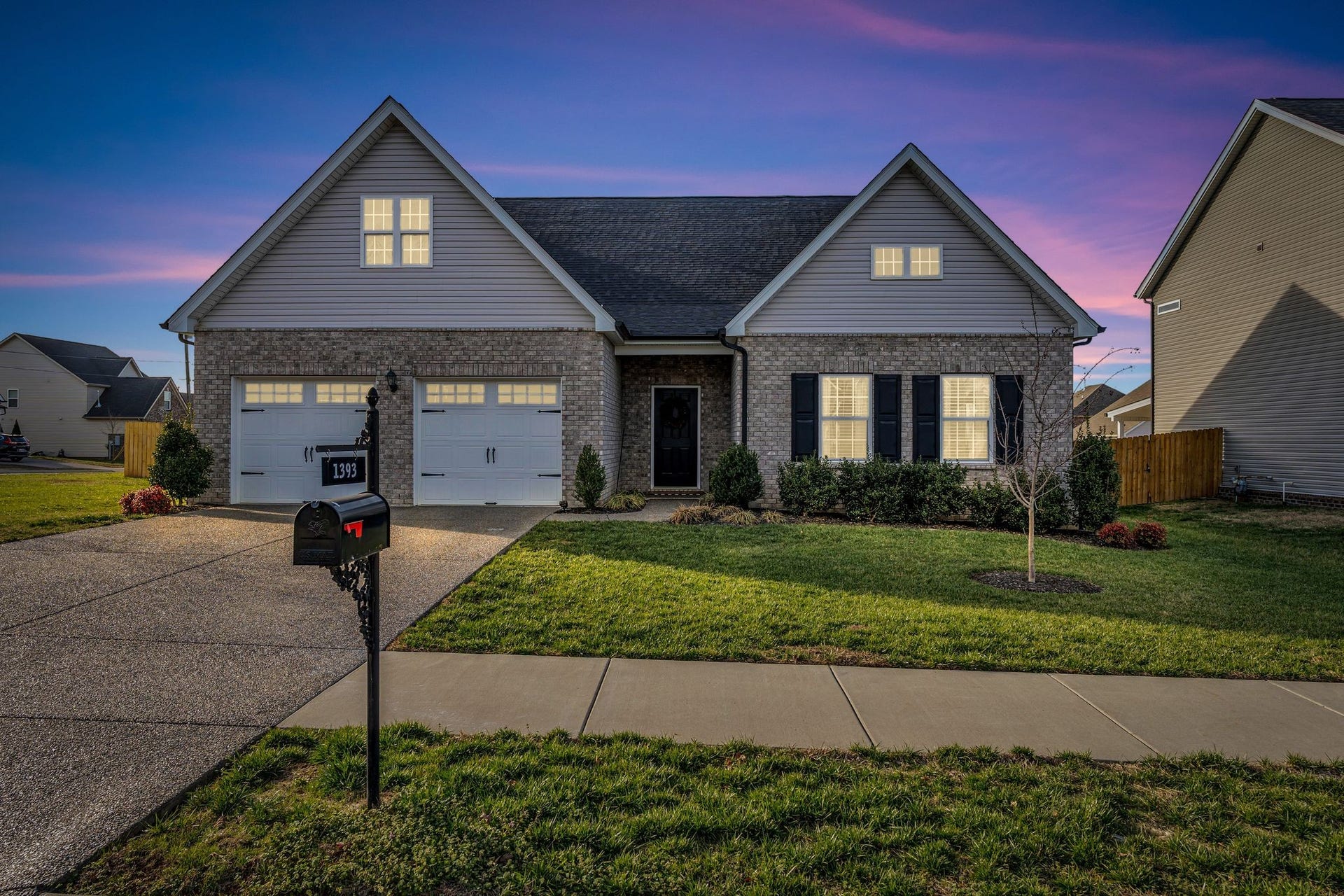 1393 Wentworth Dr, Gallatin, TN 37066