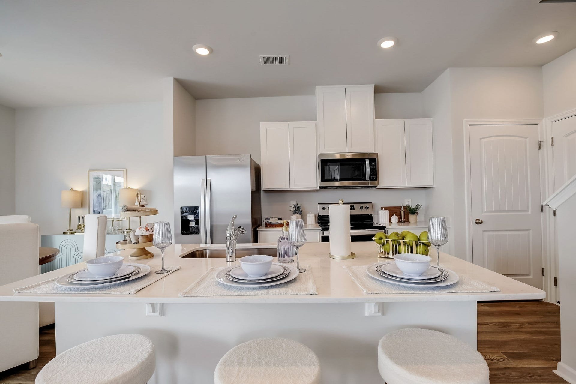 2233 Harlequin Point, Lebanon, TN 37090