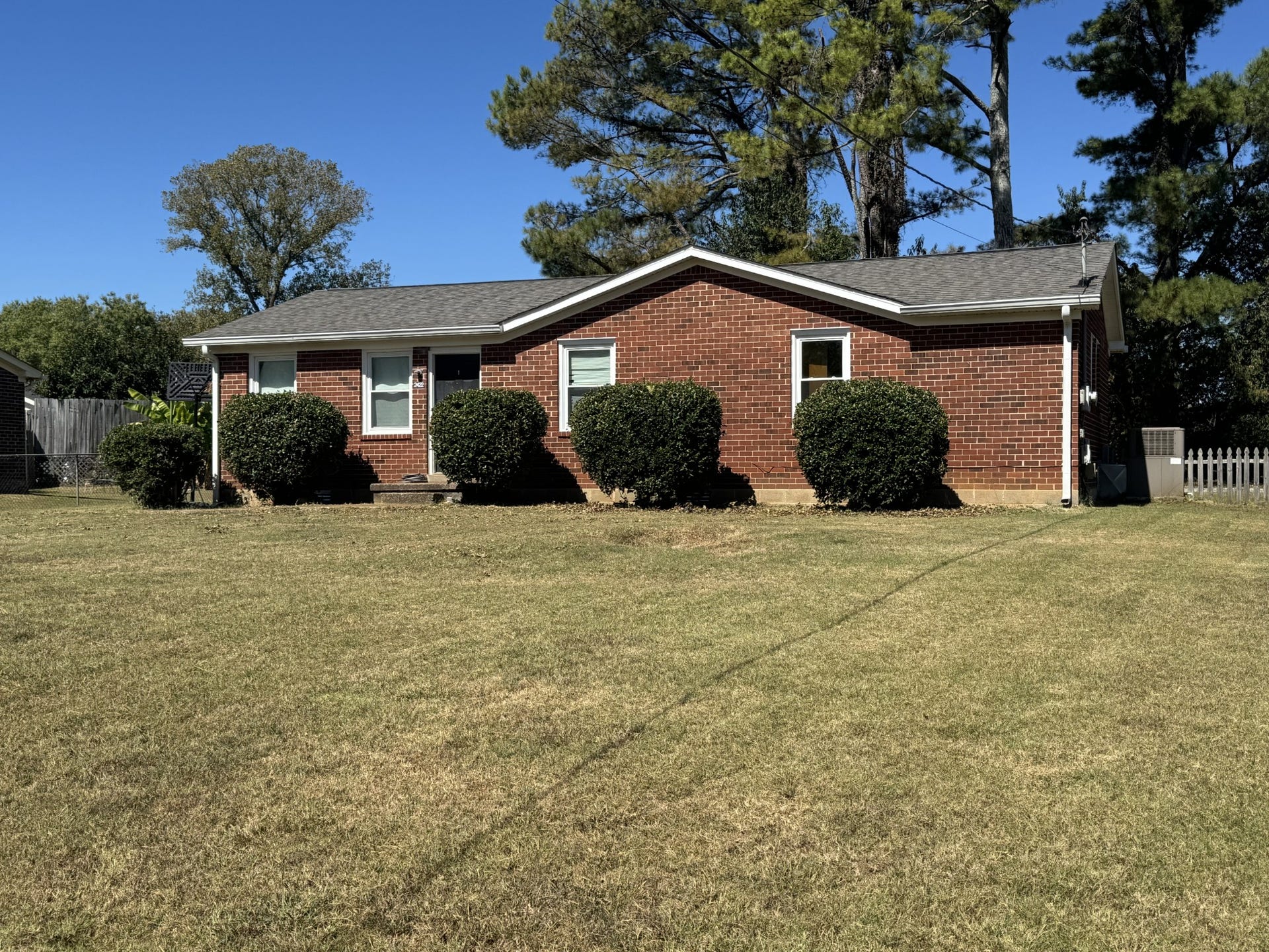 2422 Steve Dr, Columbia, TN 38401 2422 Steve Dr, Columbia, TN 38401