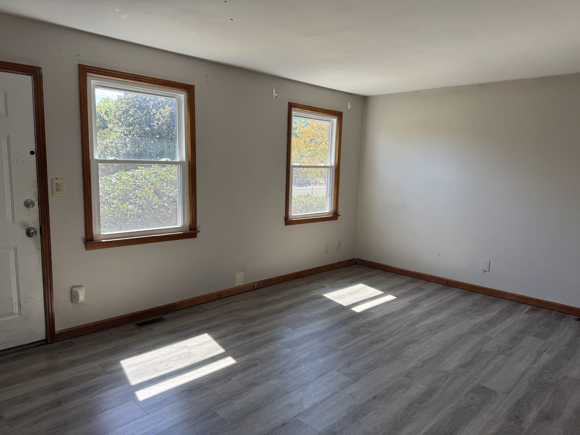 2422 Steve Dr, Columbia, TN 38401 2422 Steve Dr, Columbia, TN 38401