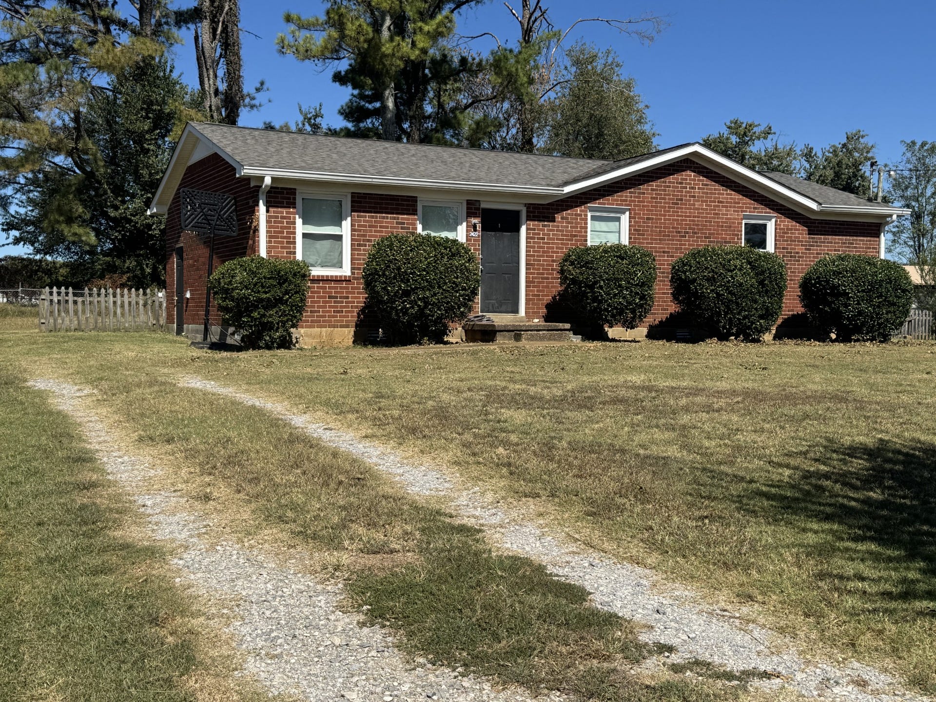 2422 Steve Dr, Columbia, TN 38401 2422 Steve Dr, Columbia, TN 38401