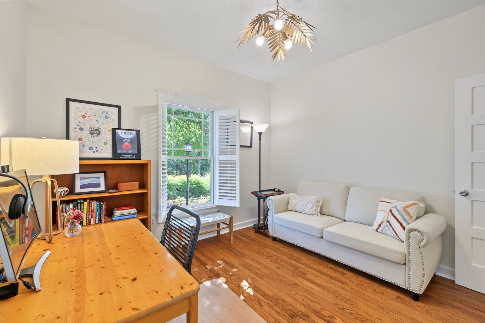 1415 Fatherland St, Nashville, TN 37206 the perfect home office