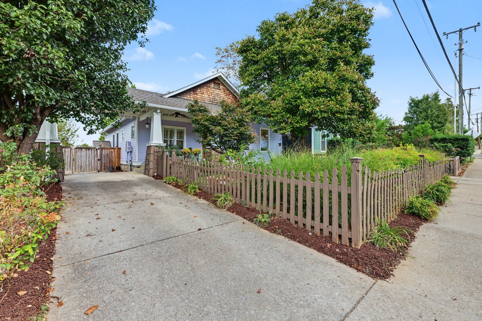 1415 Fatherland St, Nashville, TN 37206 1415 Fatherland St, Nashville, TN 37206