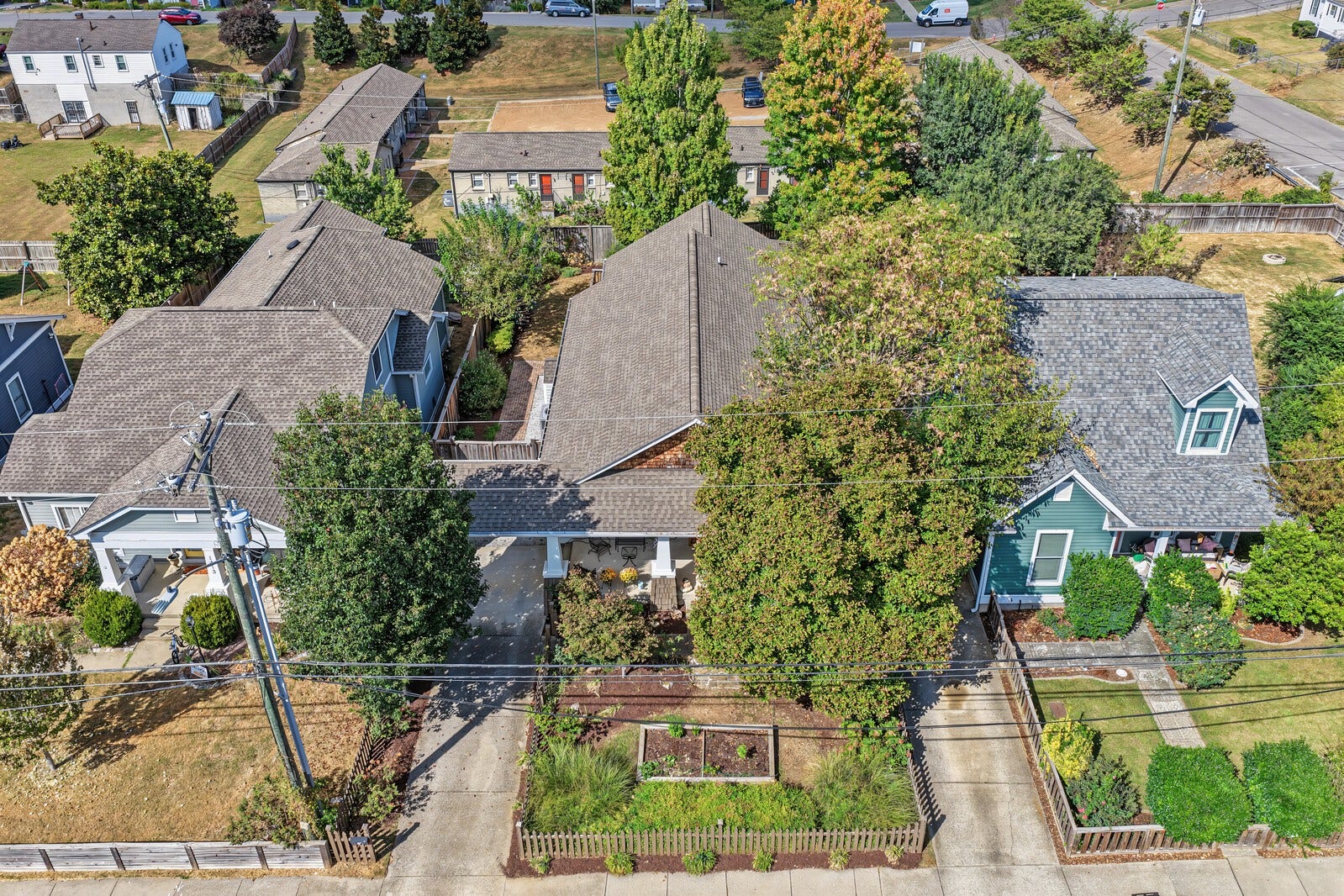 1415 Fatherland St, Nashville, TN 37206 generous setback from the street and deep porch to enjoy