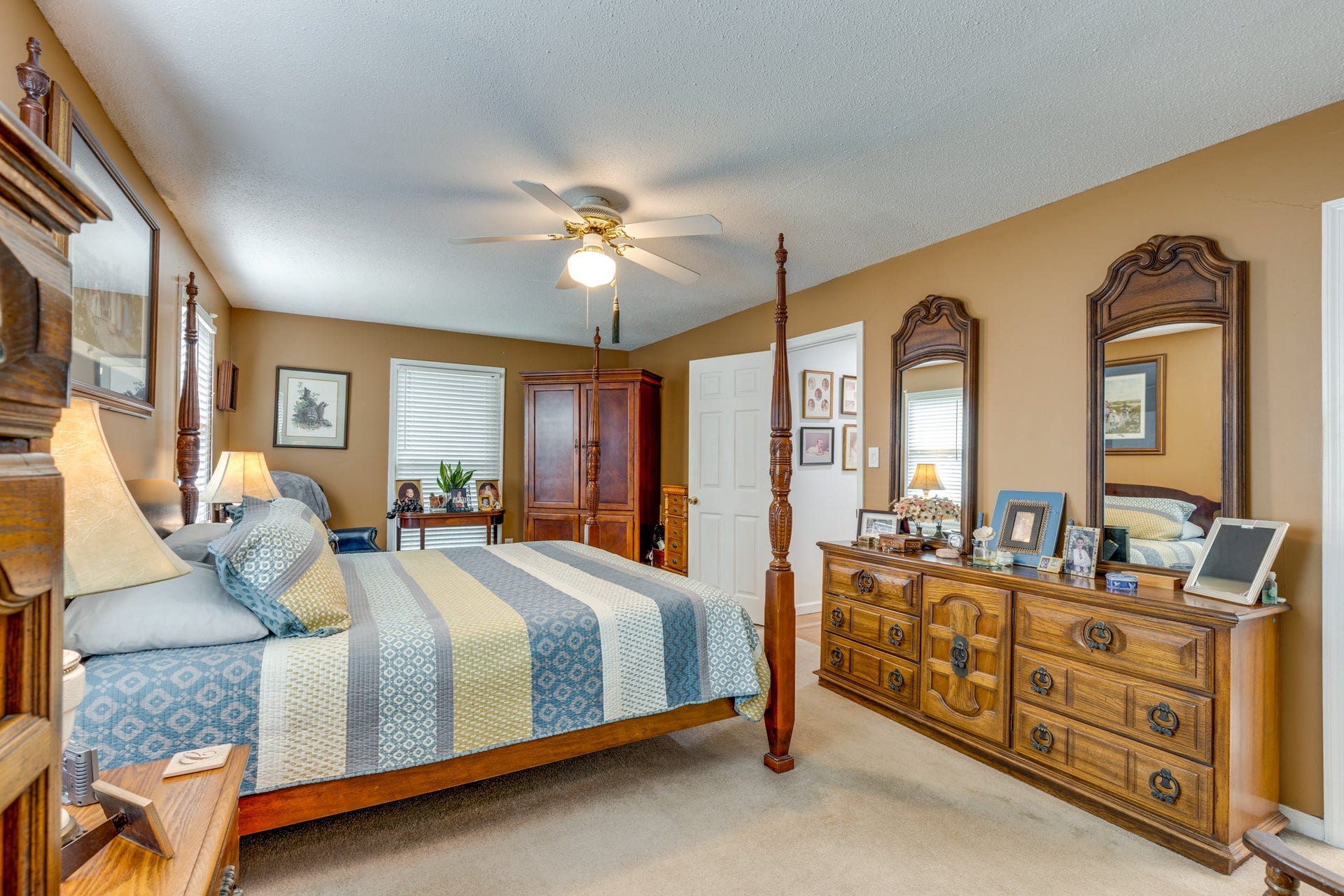 1315 Jewell Dr, Columbia, TN 38401 1315 Jewell Dr, Columbia, TN 38401