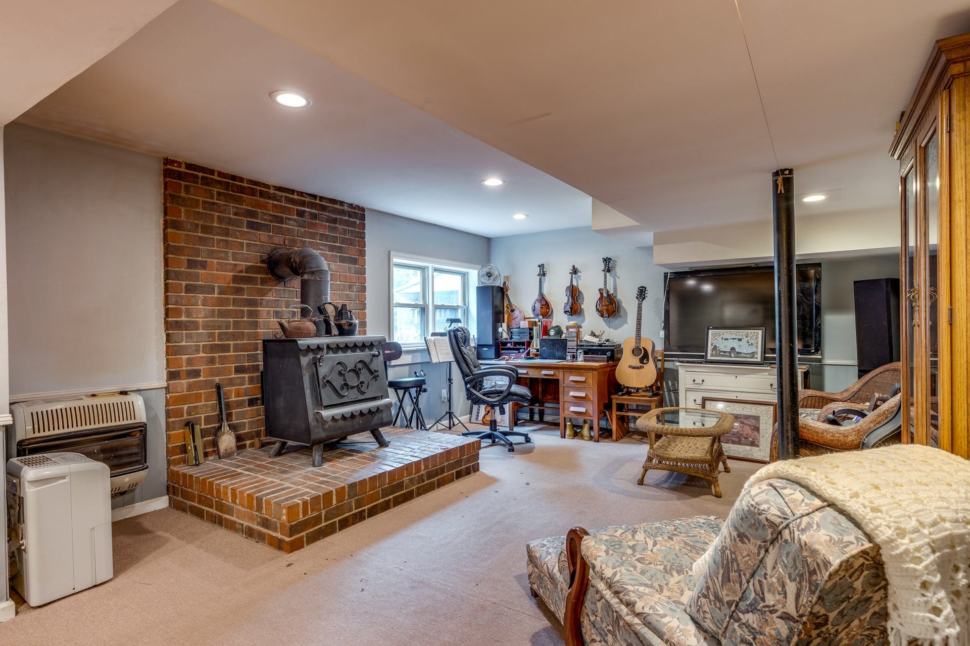 1315 Jewell Dr, Columbia, TN 38401 1315 Jewell Dr, Columbia, TN 38401