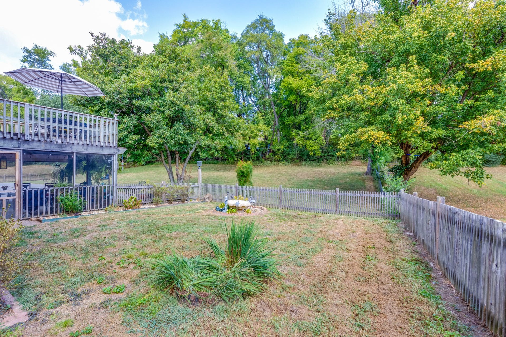 1315 Jewell Dr, Columbia, TN 38401 1315 Jewell Dr, Columbia, TN 38401