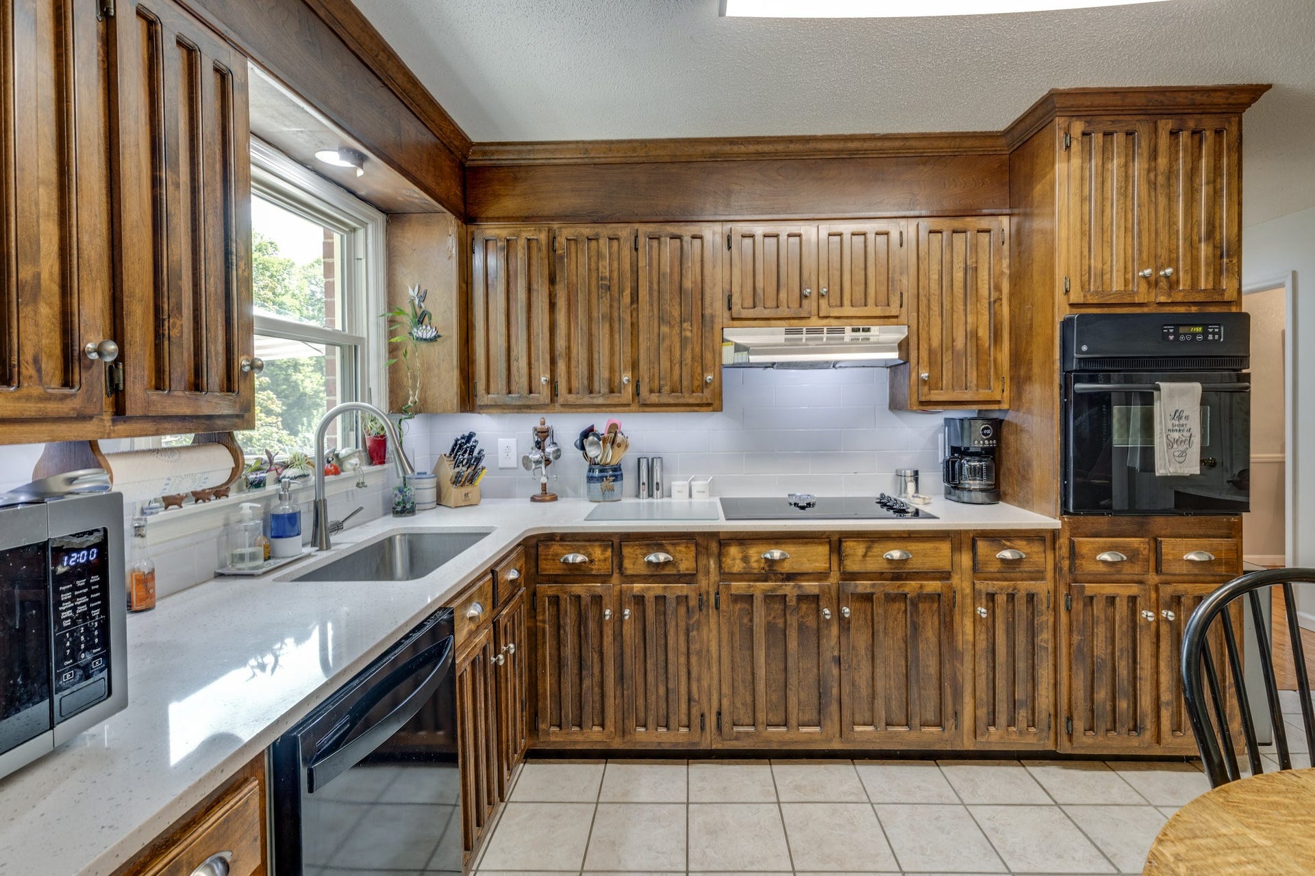 1315 Jewell Dr, Columbia, TN 38401 1315 Jewell Dr, Columbia, TN 38401