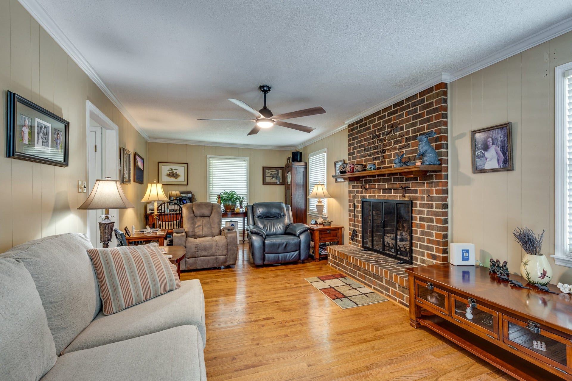 1315 Jewell Dr, Columbia, TN 38401 1315 Jewell Dr, Columbia, TN 38401