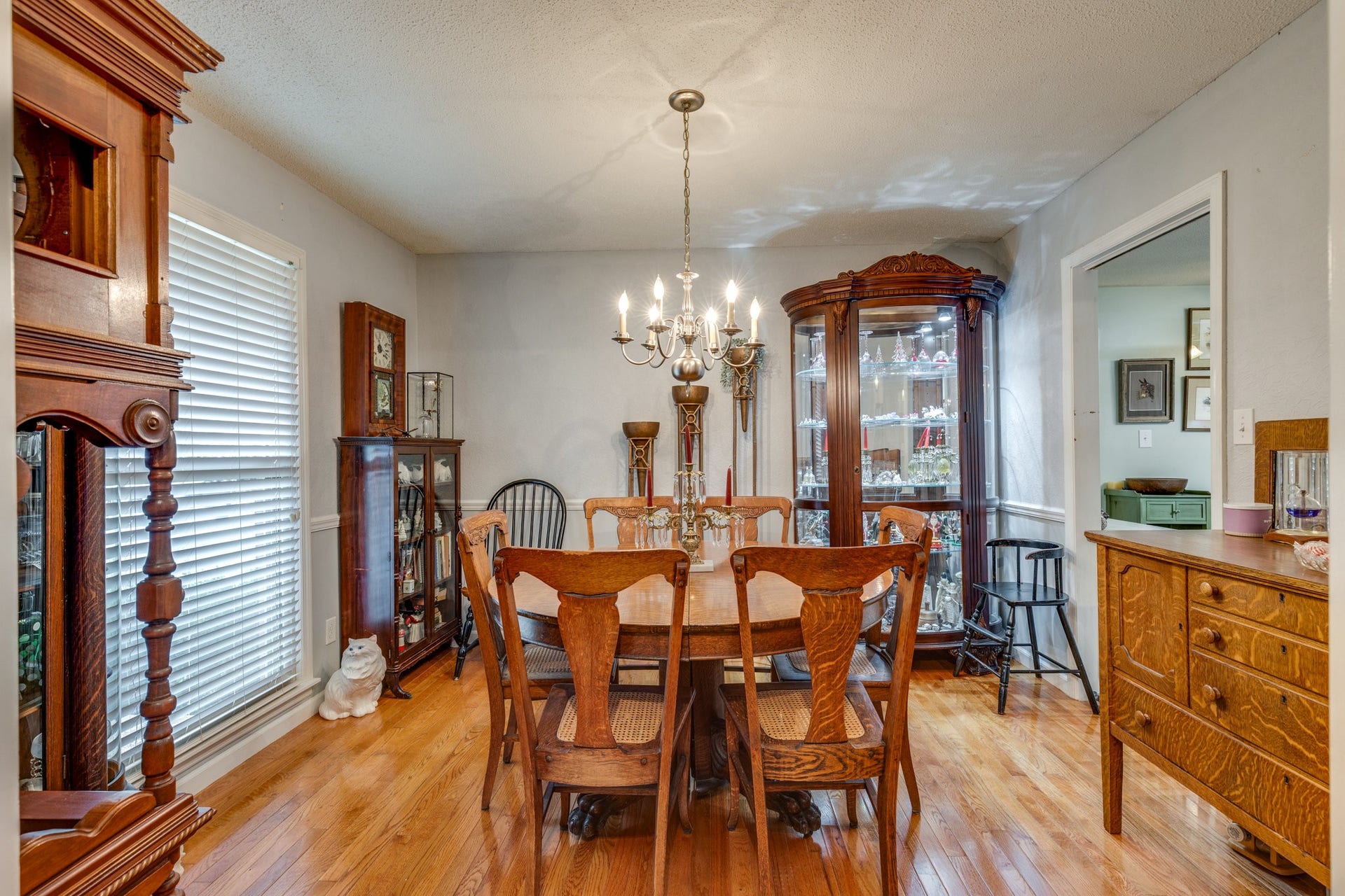 1315 Jewell Dr, Columbia, TN 38401 1315 Jewell Dr, Columbia, TN 38401