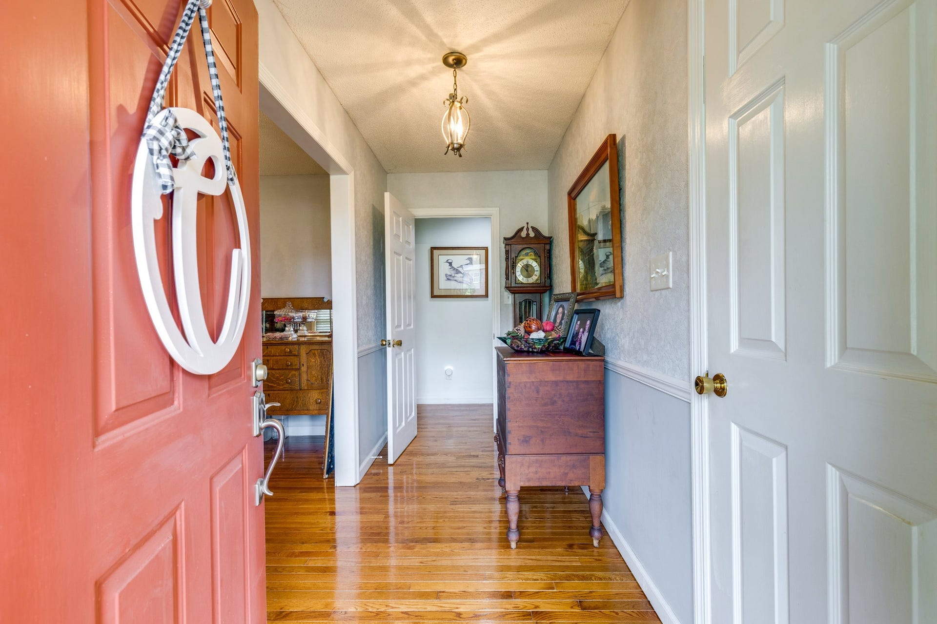1315 Jewell Dr, Columbia, TN 38401 1315 Jewell Dr, Columbia, TN 38401