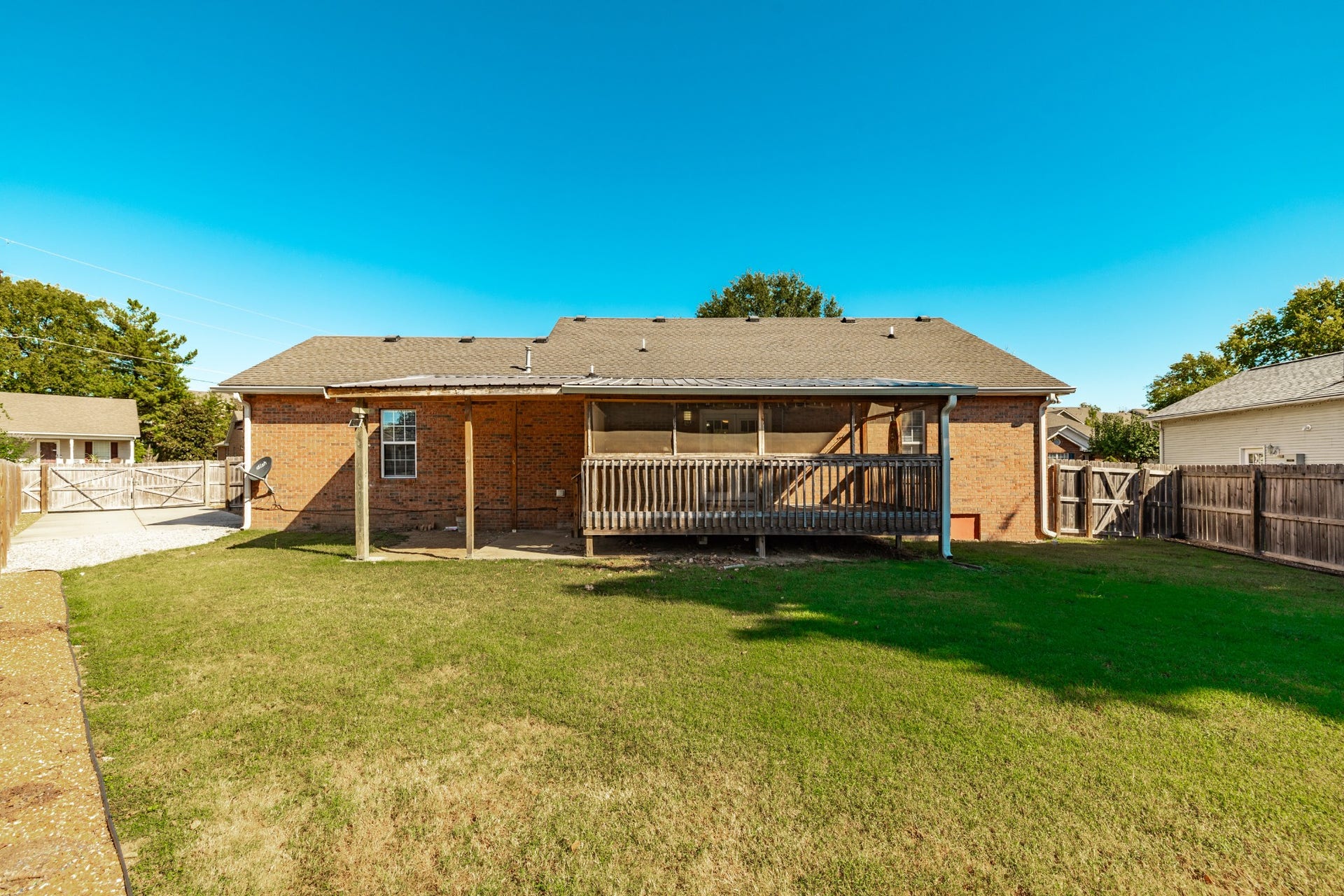 583 Cottonwood Dr, Gallatin, TN 37066 583 Cottonwood Dr, Gallatin, TN 37066