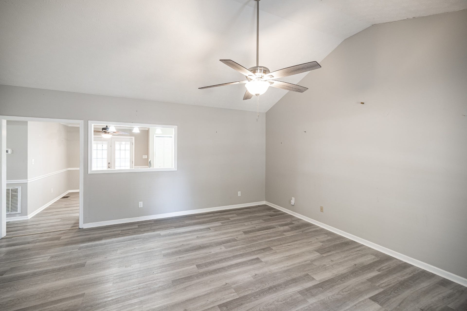 583 Cottonwood Dr, Gallatin, TN 37066 583 Cottonwood Dr, Gallatin, TN 37066