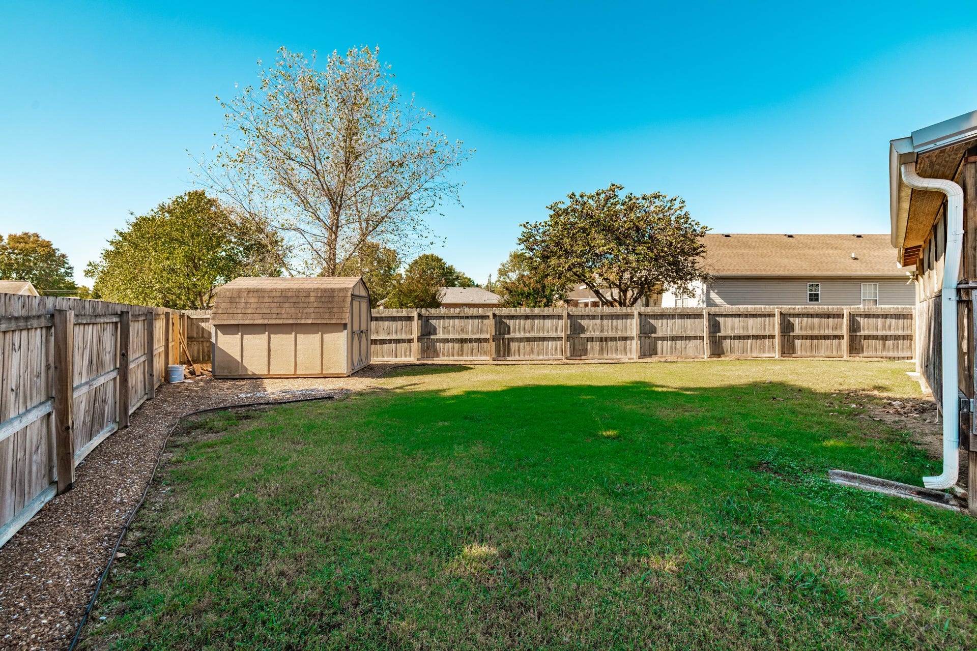 583 Cottonwood Dr, Gallatin, TN 37066 583 Cottonwood Dr, Gallatin, TN 37066