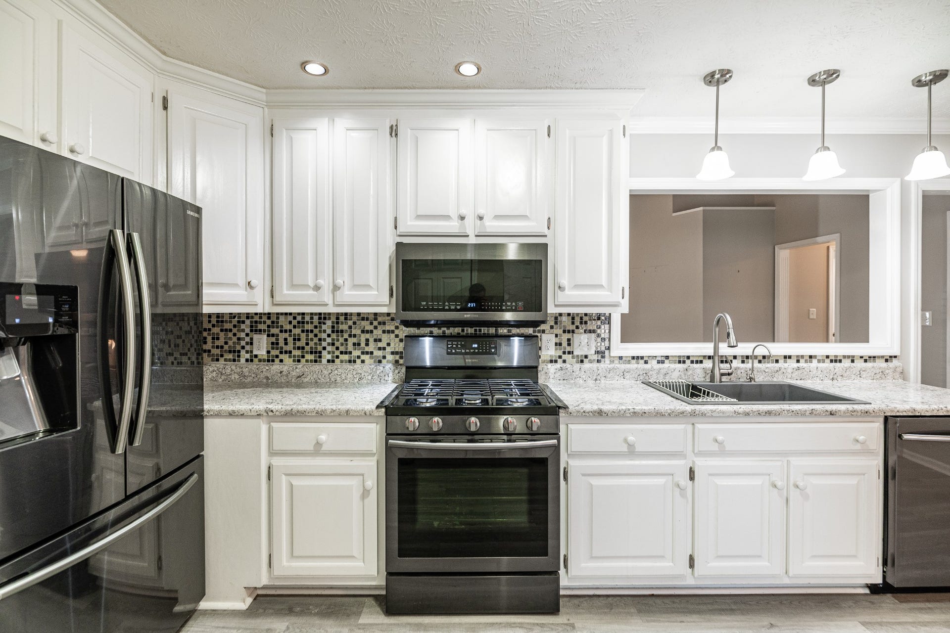 583 Cottonwood Dr, Gallatin, TN 37066 583 Cottonwood Dr, Gallatin, TN 37066